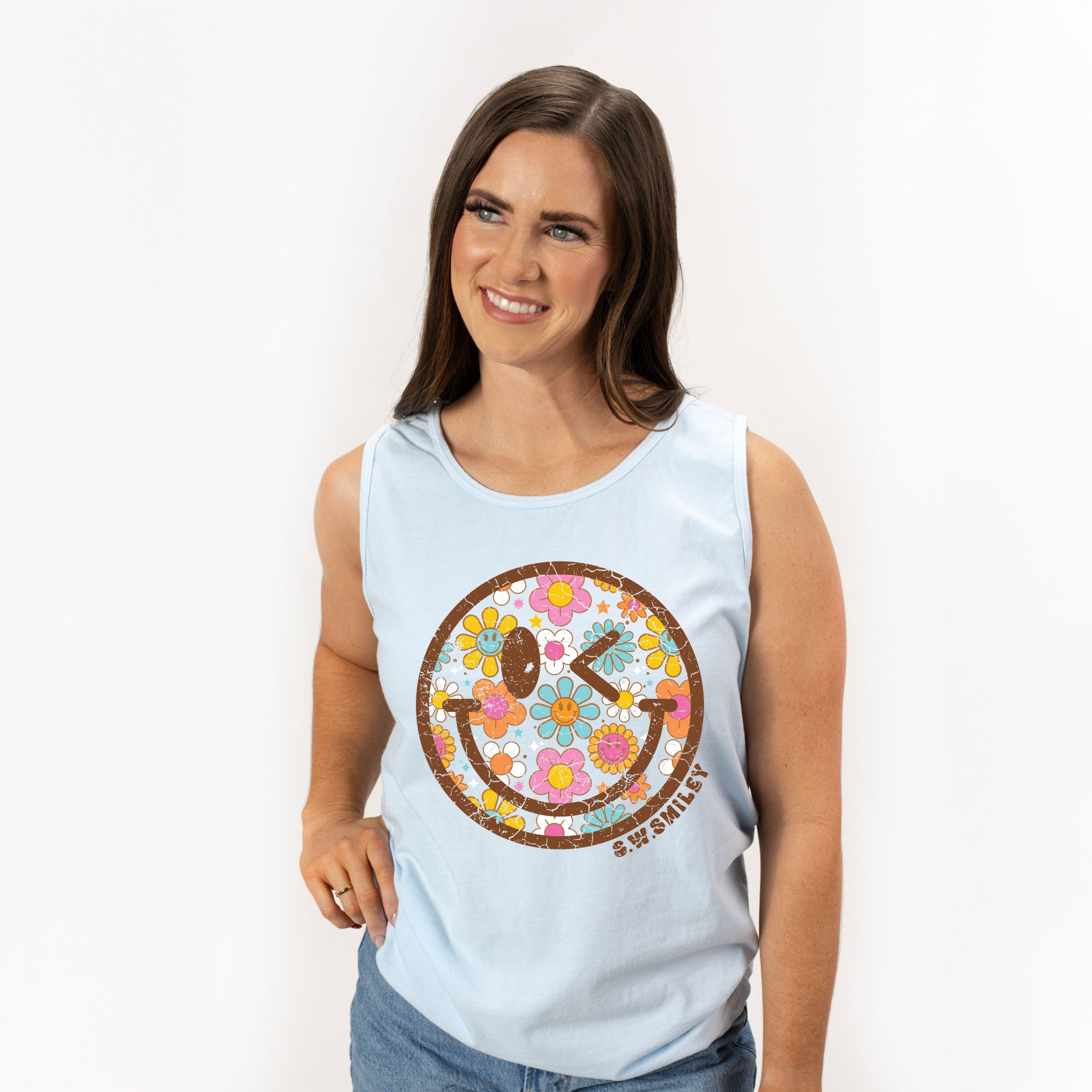 S.W.Smiley Groovy Floral Outline - Women's Garment Dyed Graphic Tank Top