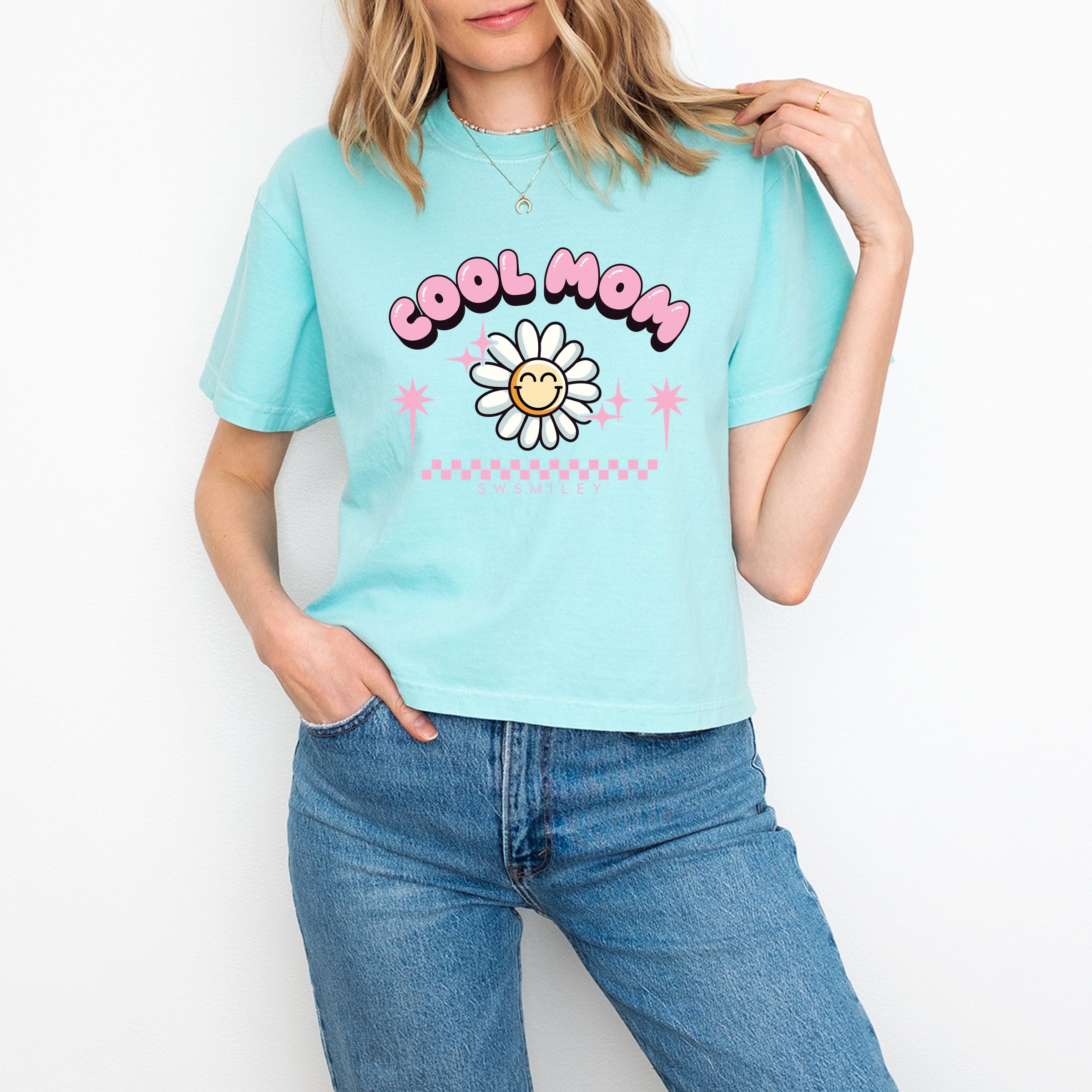 S.W.Smiley Cool Mom Flower - Womens Boxy Crop Top