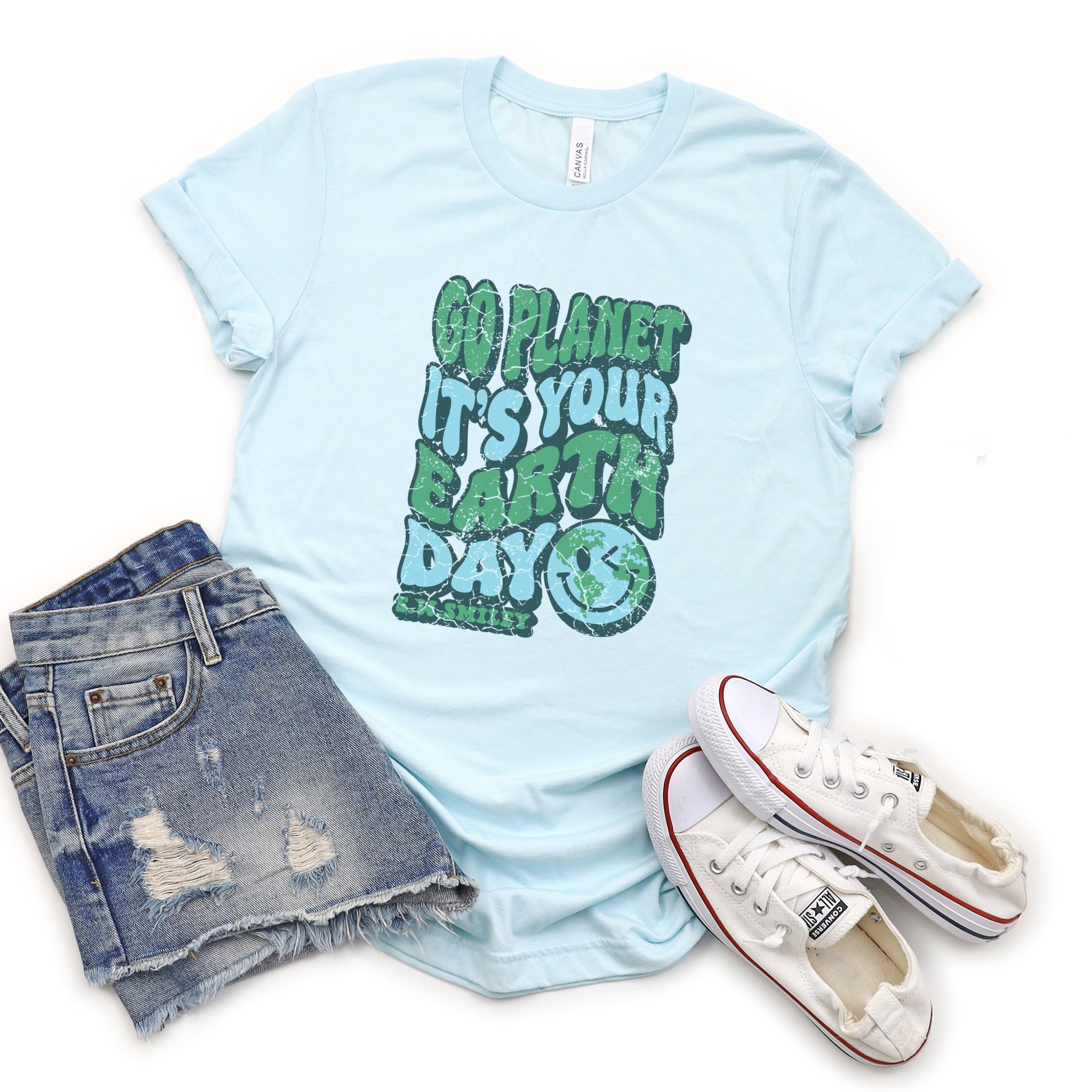S.W.Smiley Go Planet It's Your Earth Day - Women's Short Sleeve Graphic T-Shirt