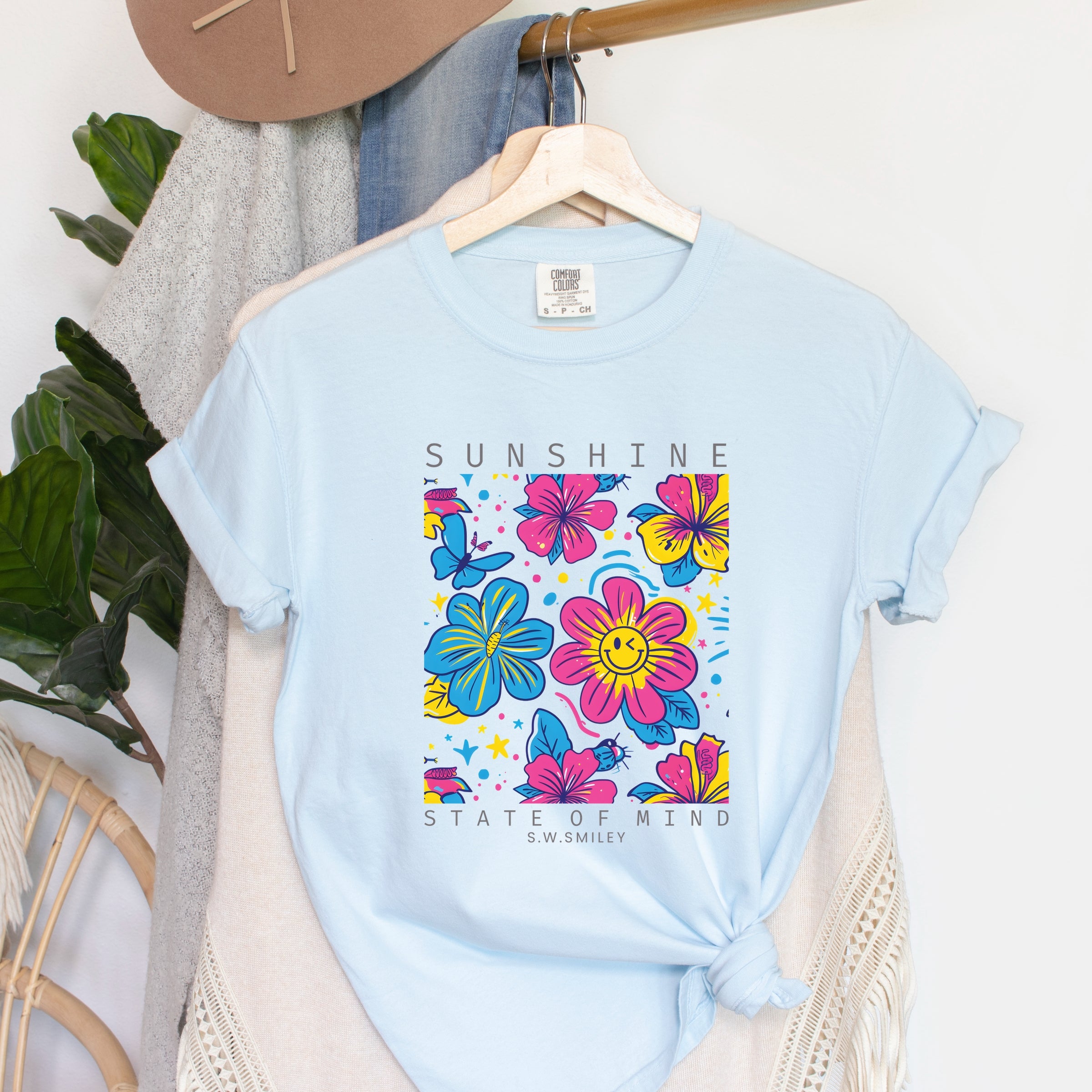S.W.Smiley Sunshine State of Mind Floral - Women's Garment Dyed Graphic T-Shirt