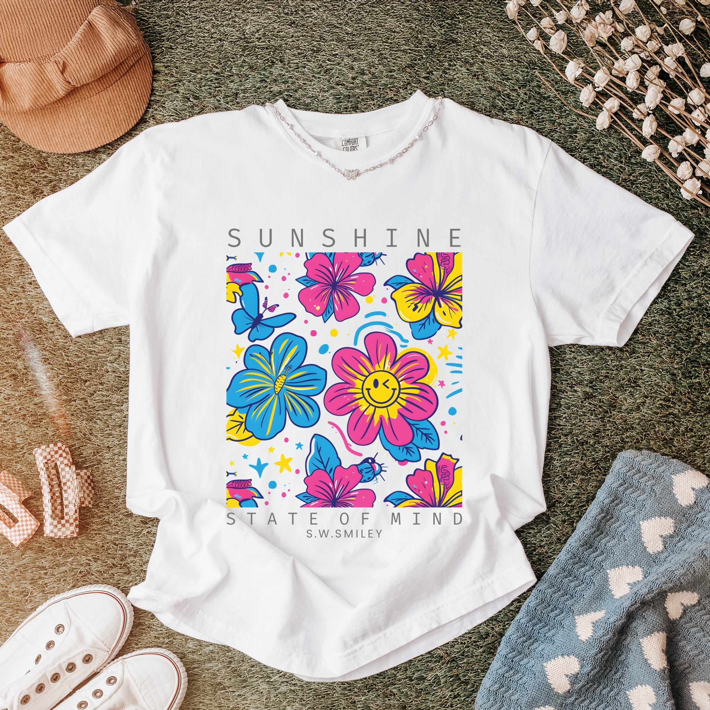 S.W.Smiley Sunshine State of Mind Floral - Women's Garment Dyed Graphic T-Shirt