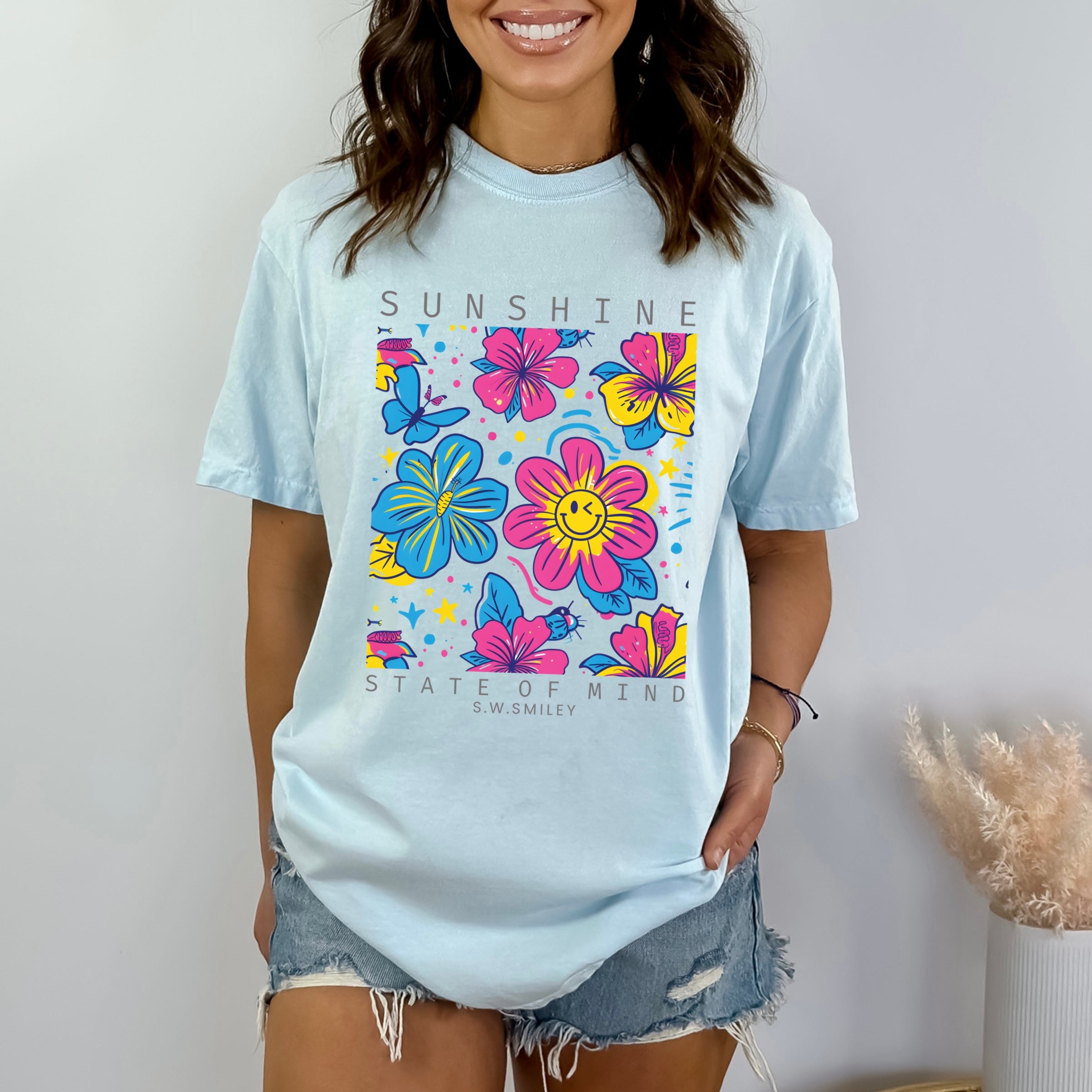 S.W.Smiley Sunshine State of Mind Floral - Women's Garment Dyed Graphic T-Shirt