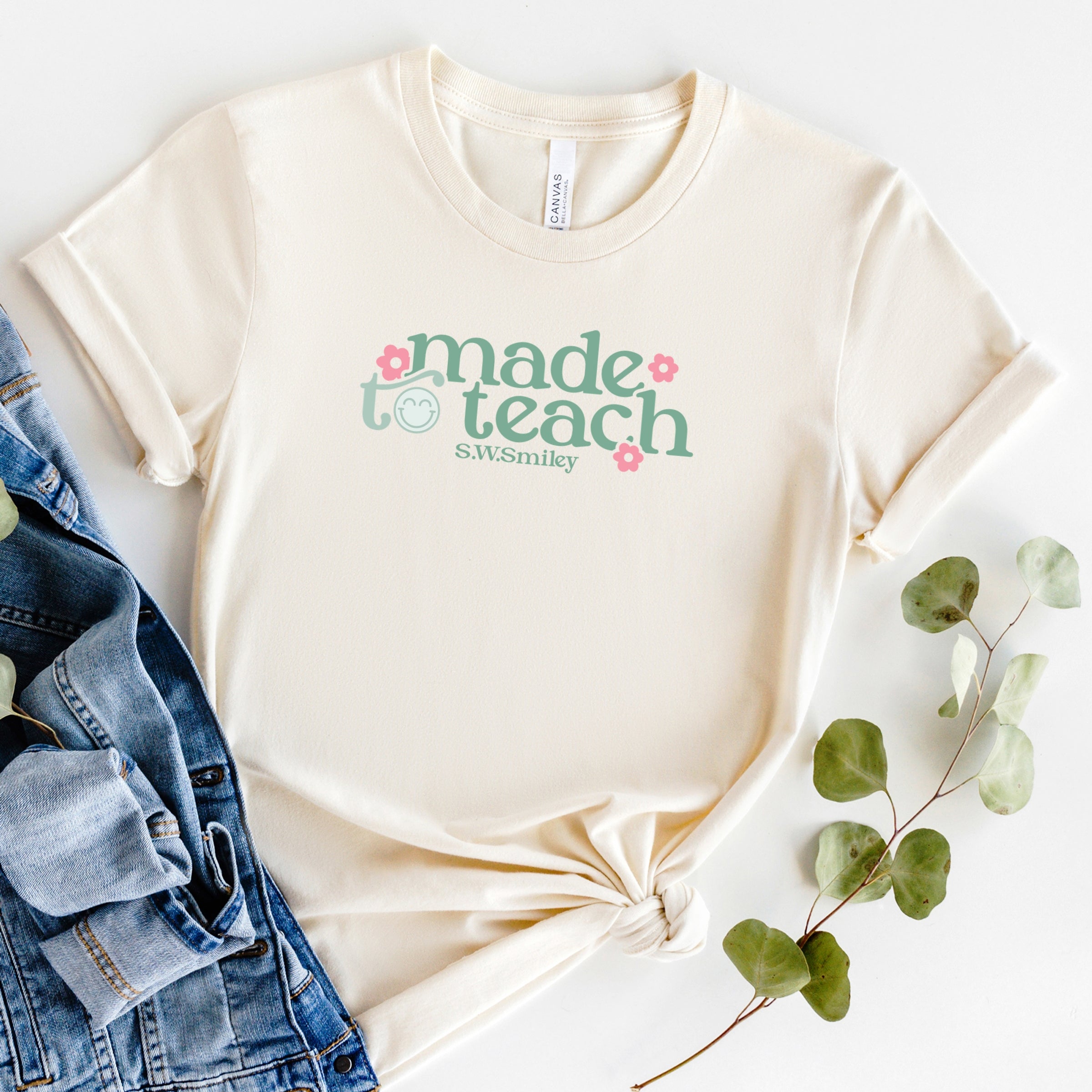 S.W.Smiley Made To Teach - Women's Short Sleeve Graphic T-Shirt