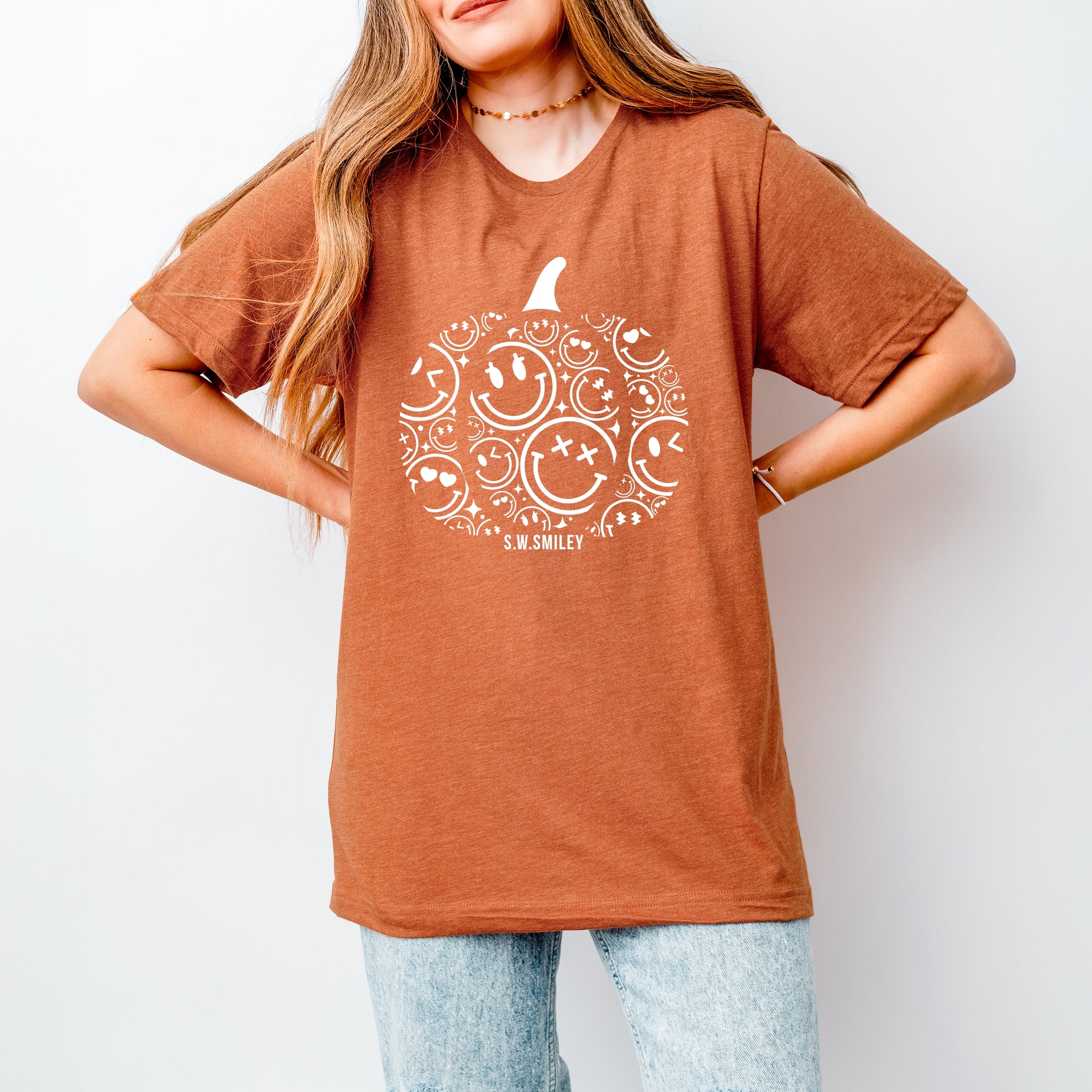 S.W.Smiley Pumpkin Outline - Short Sleeve Tee