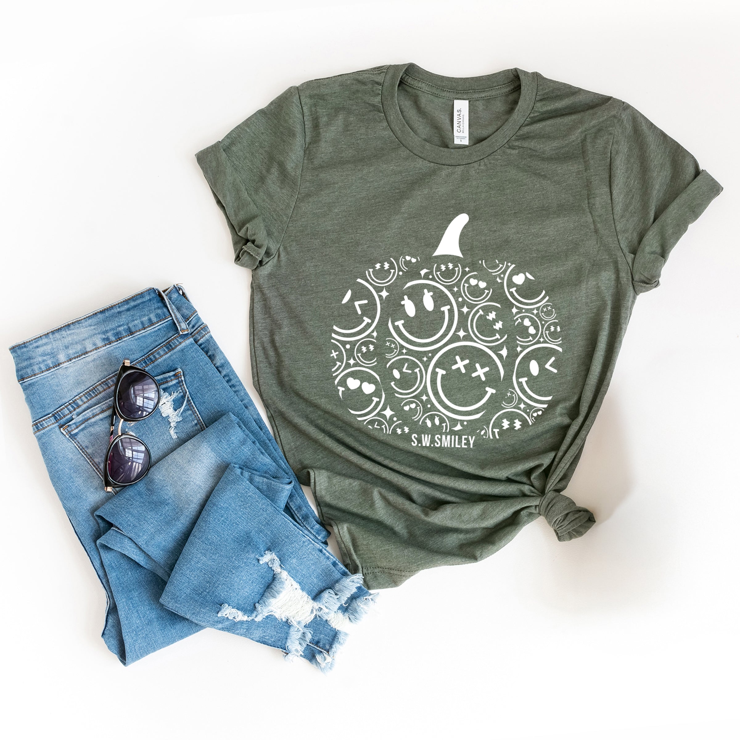 S.W.Smiley Pumpkin Outline - Short Sleeve Tee