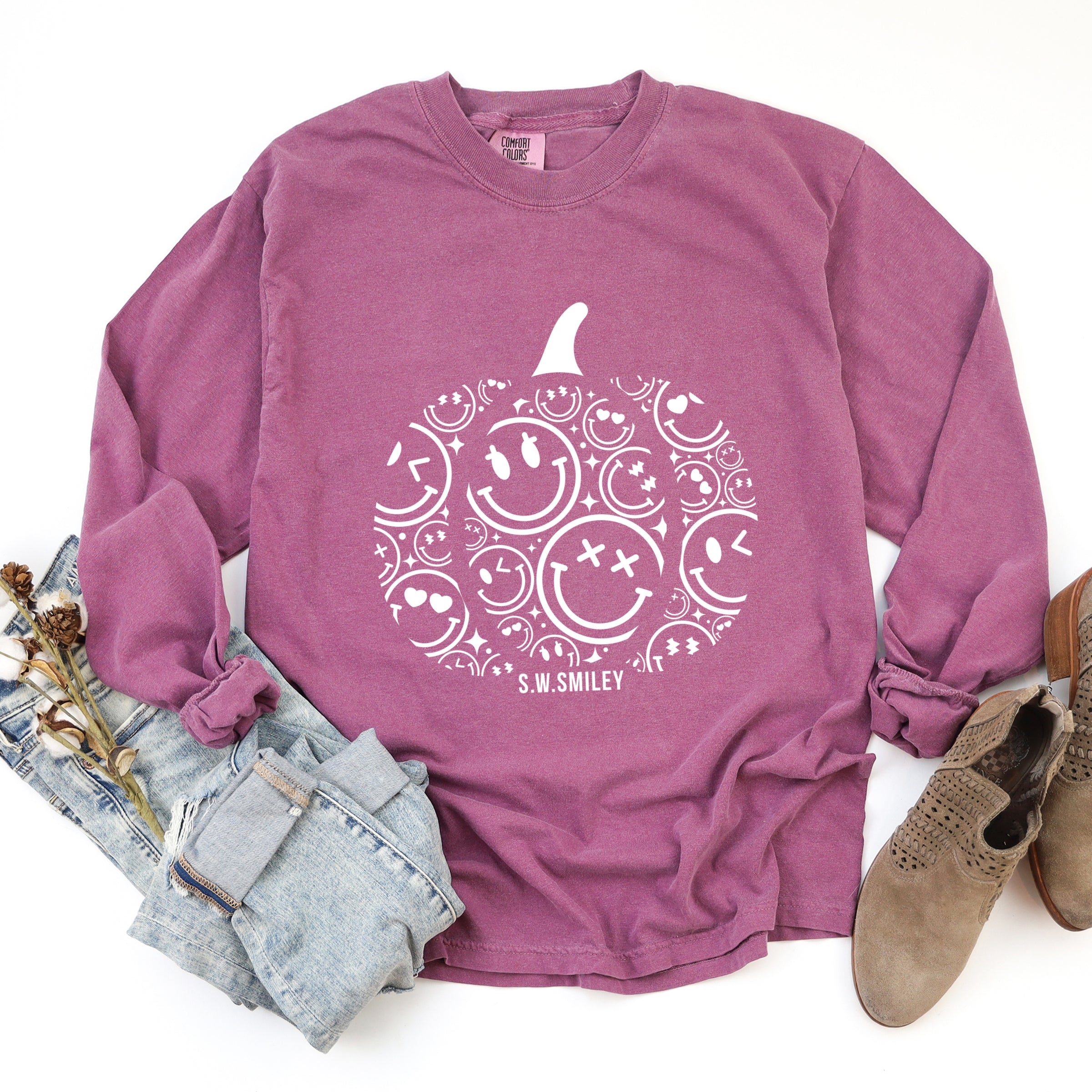 S.W.Smiley Pumpkin Outline - Garment Dyed Long Sleeve