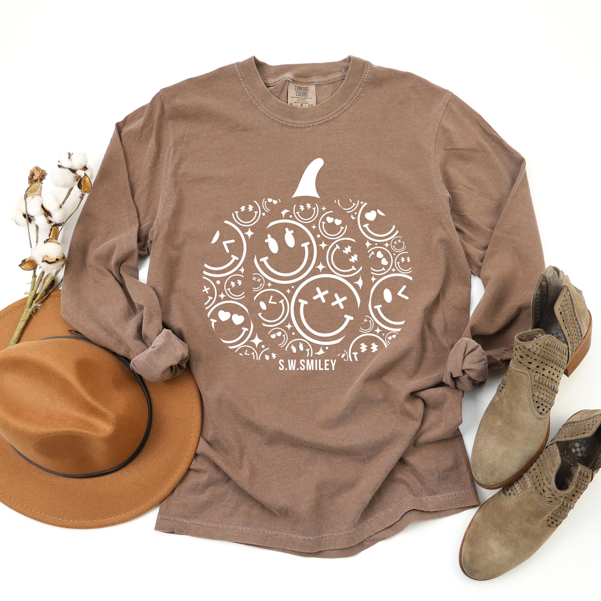 S.W.Smiley Pumpkin Outline - Garment Dyed Long Sleeve