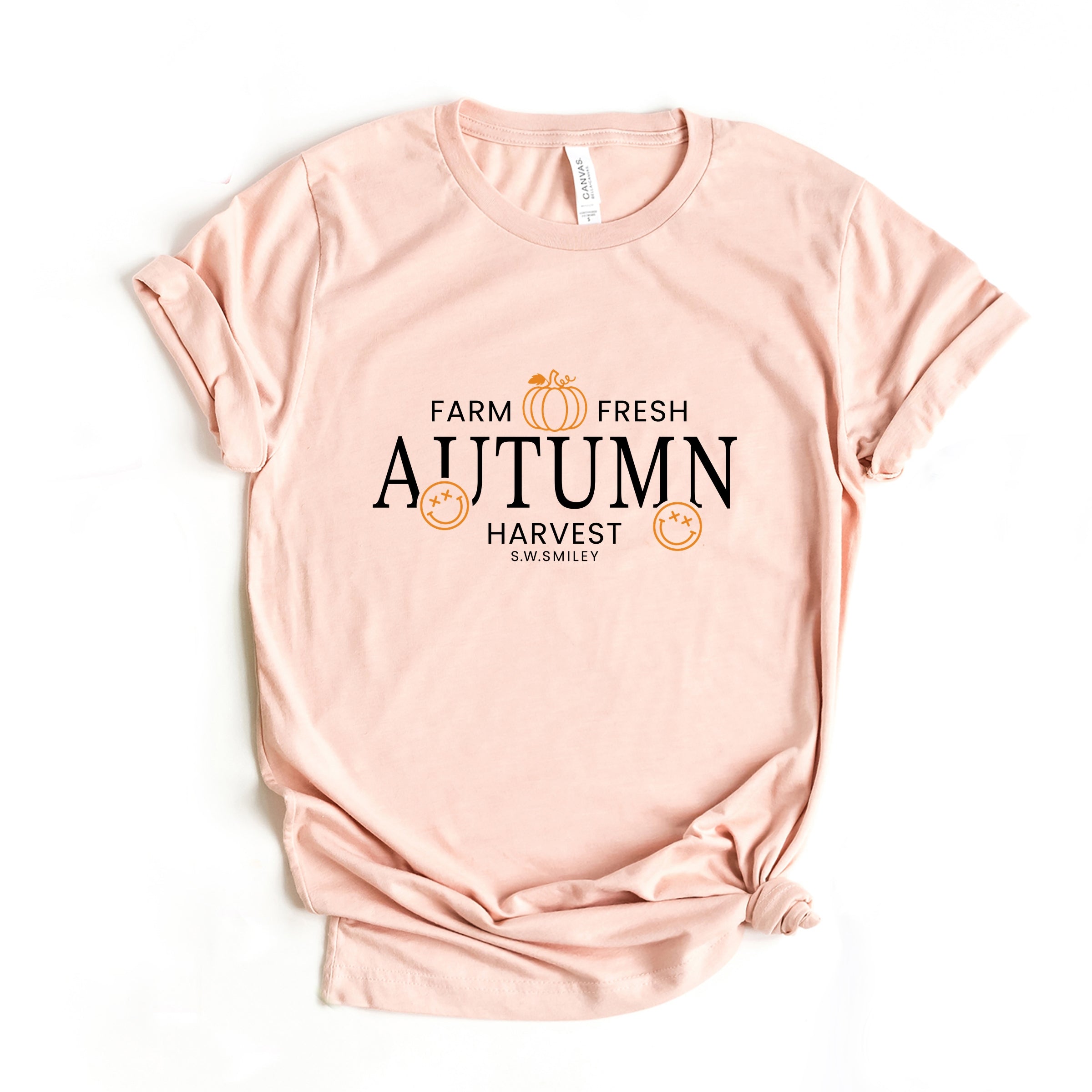 S.W.Smiley Farm Fresh Autumn Harvest - Women's Short Sleeve Graphic T-Shirt