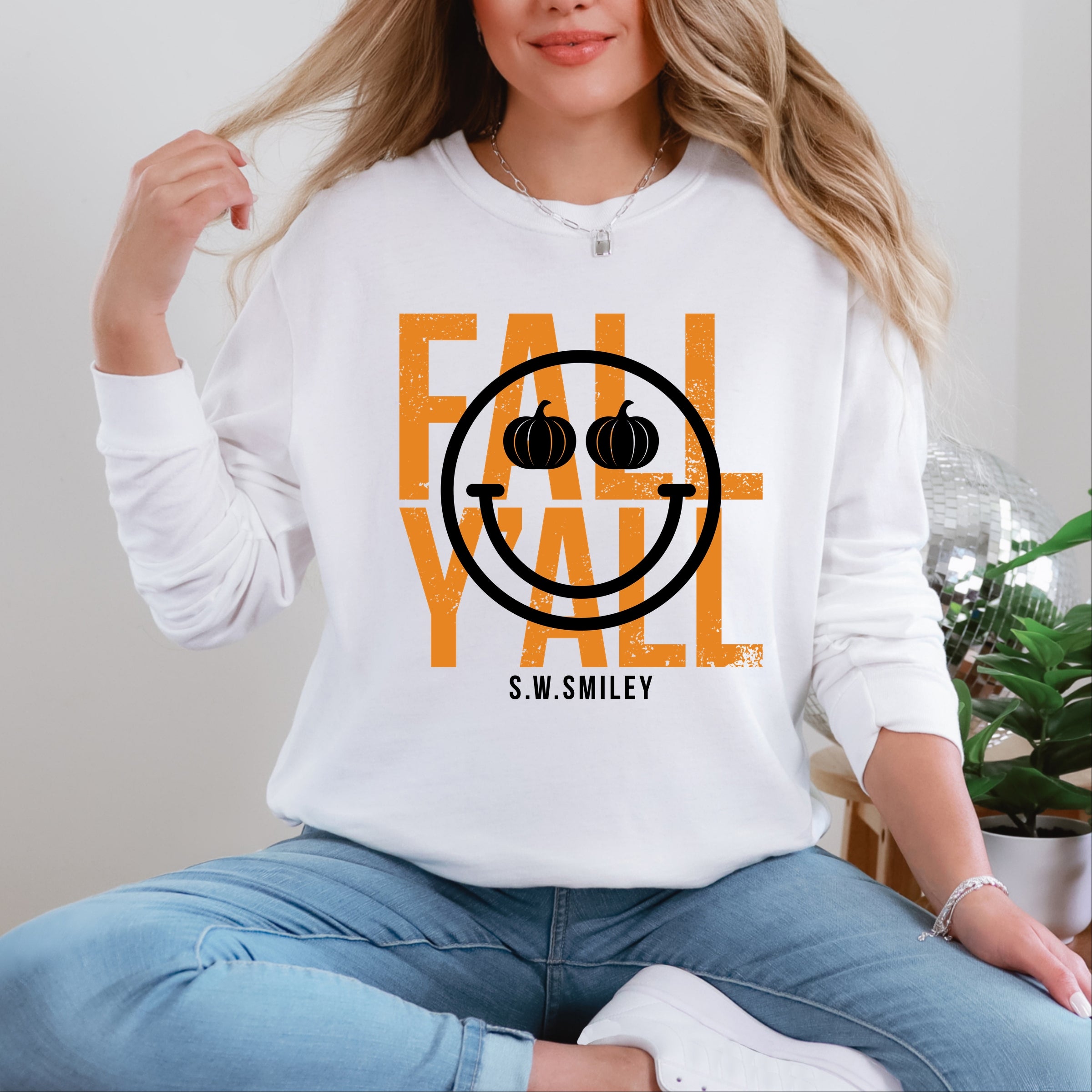 S.W.Smiley Fall Y'all - Women's Garment Dyed Long Sleeve Graphic T-Shirt