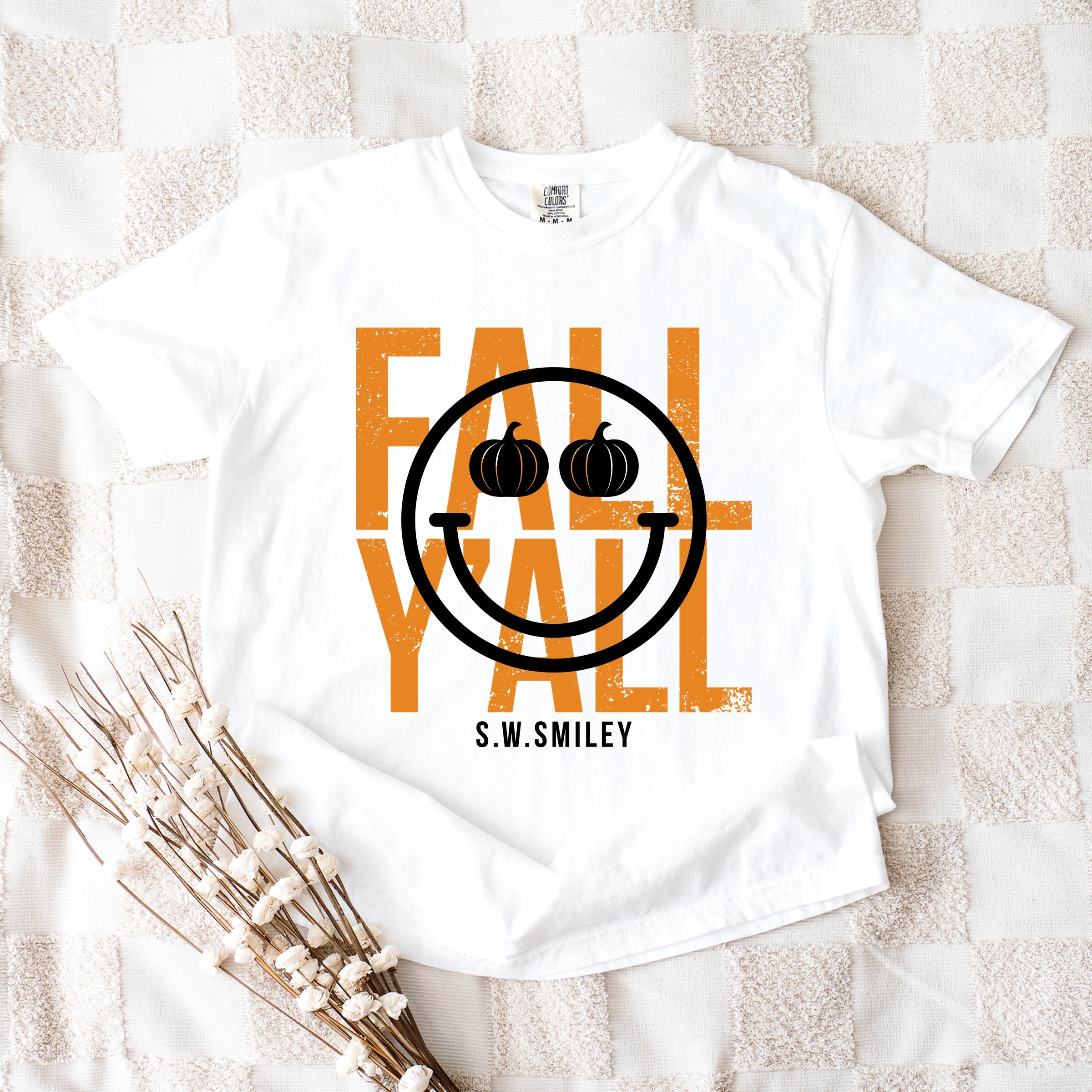 S.W.Smiley Fall Y'all - Women's Garment Dyed Graphic T-Shirt