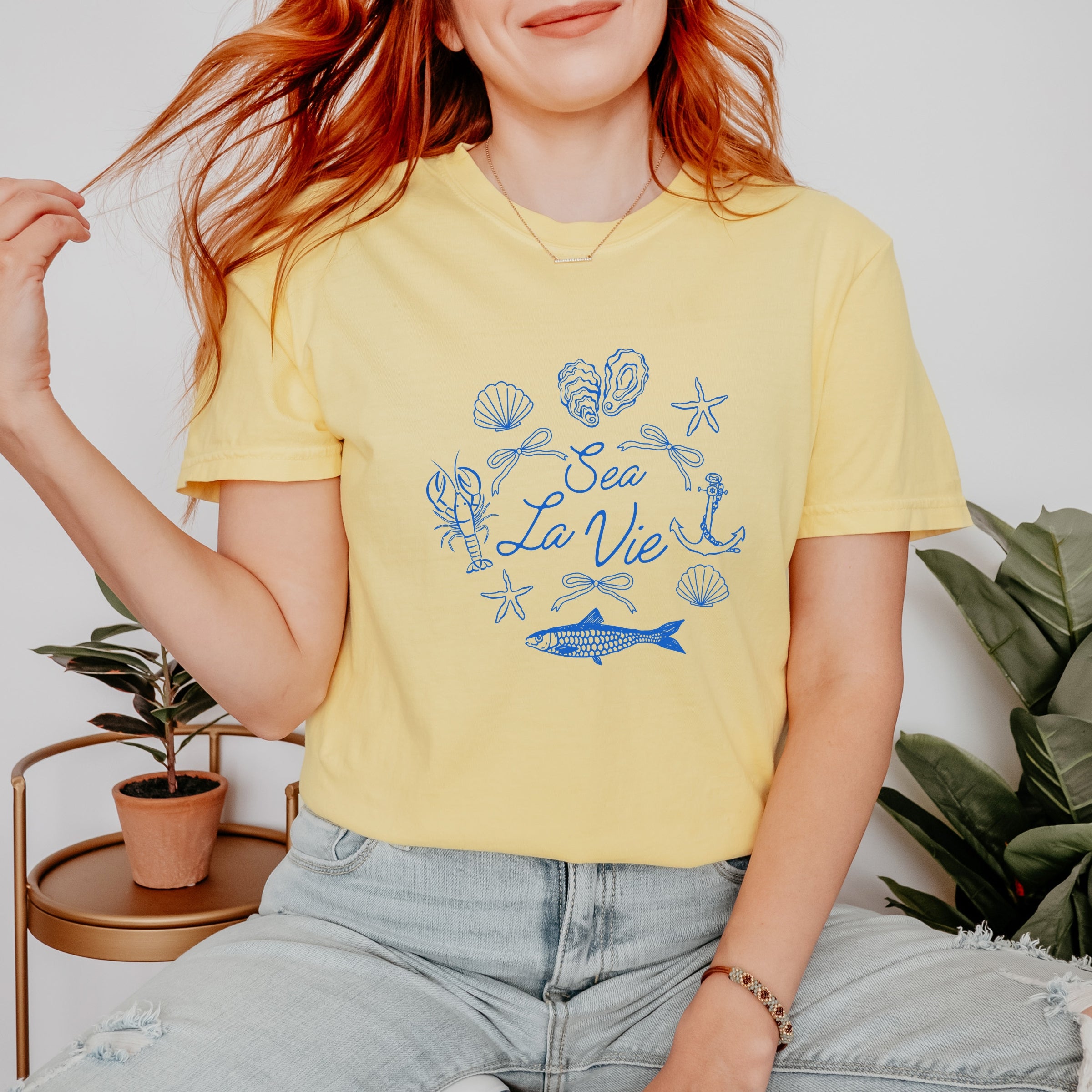 Sea La Vie Collage - Womens Garment Dyed Tee