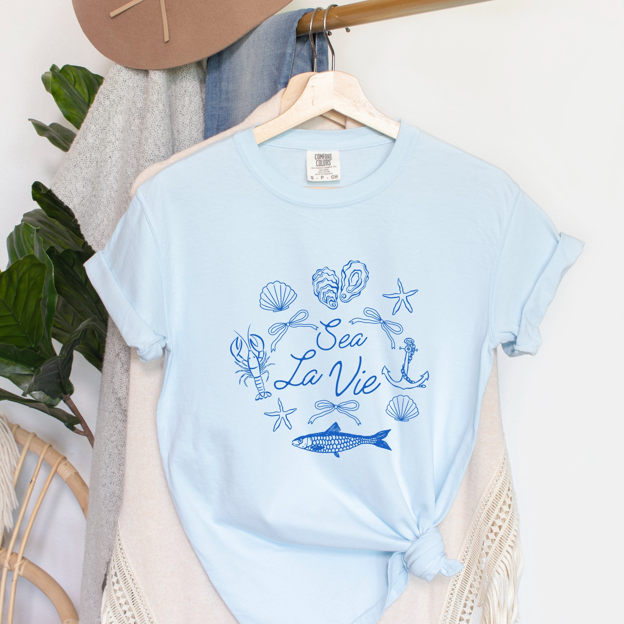 Sea La Vie Collage - Womens Garment Dyed Tee