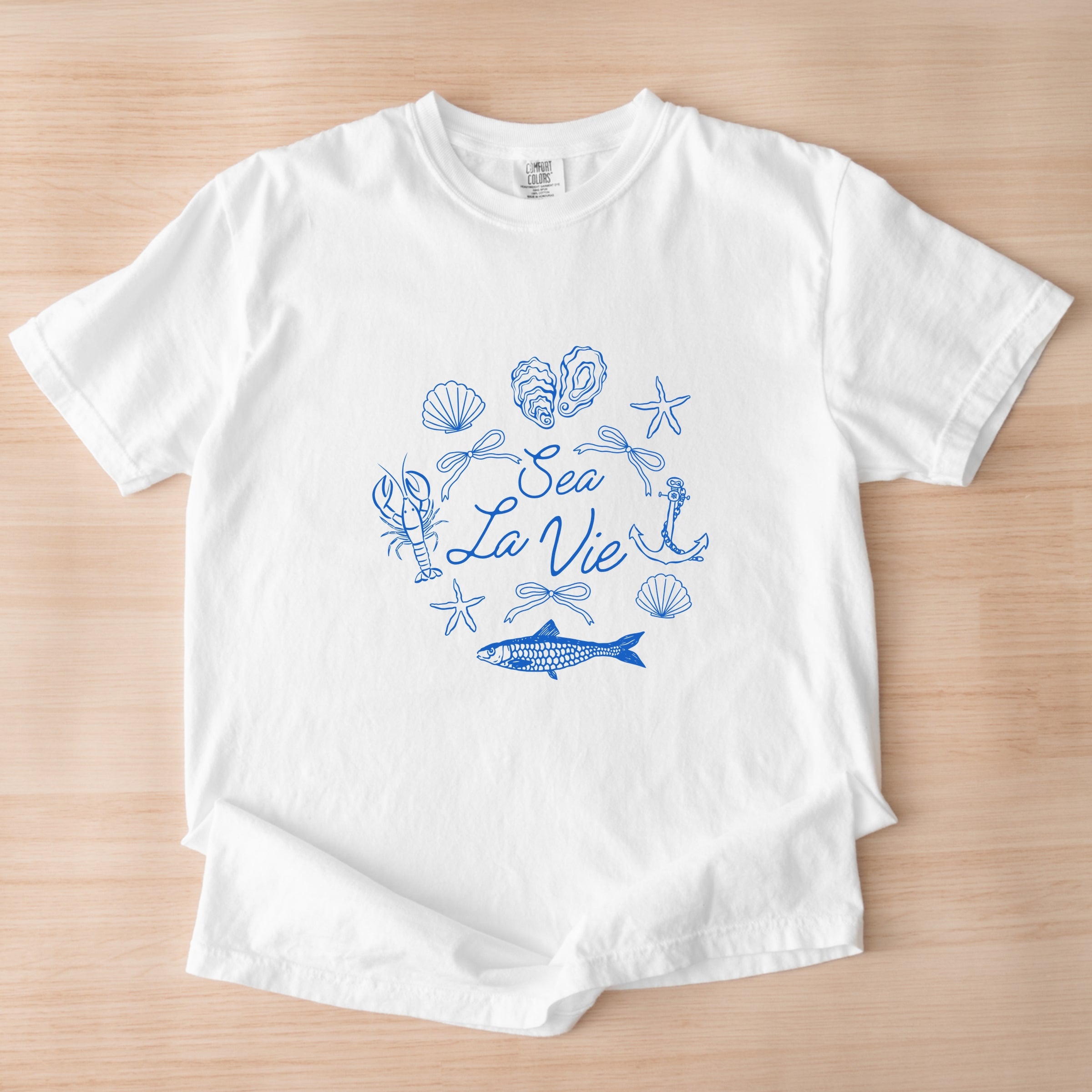 Sea La Vie Collage - Womens Garment Dyed Tee
