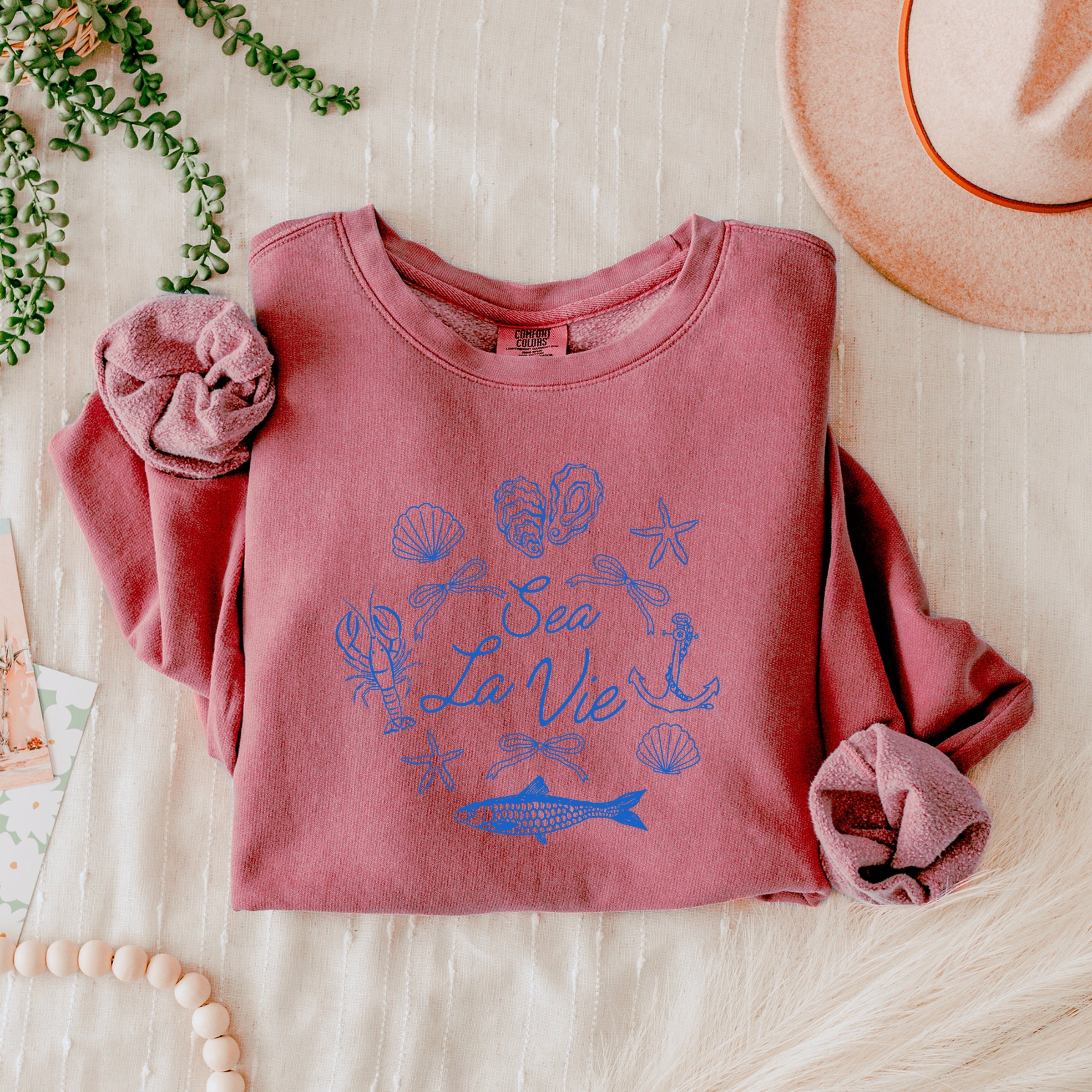 Sea La Vie Collage - Womens Lightweight Garment Dyed Sweatshirt