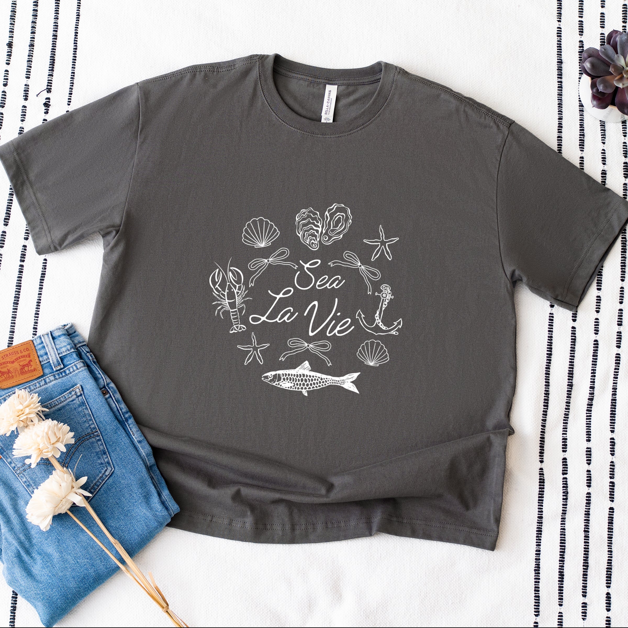 Sea La Vie Collage - Women's Heavyweight Graphic T-Shirt