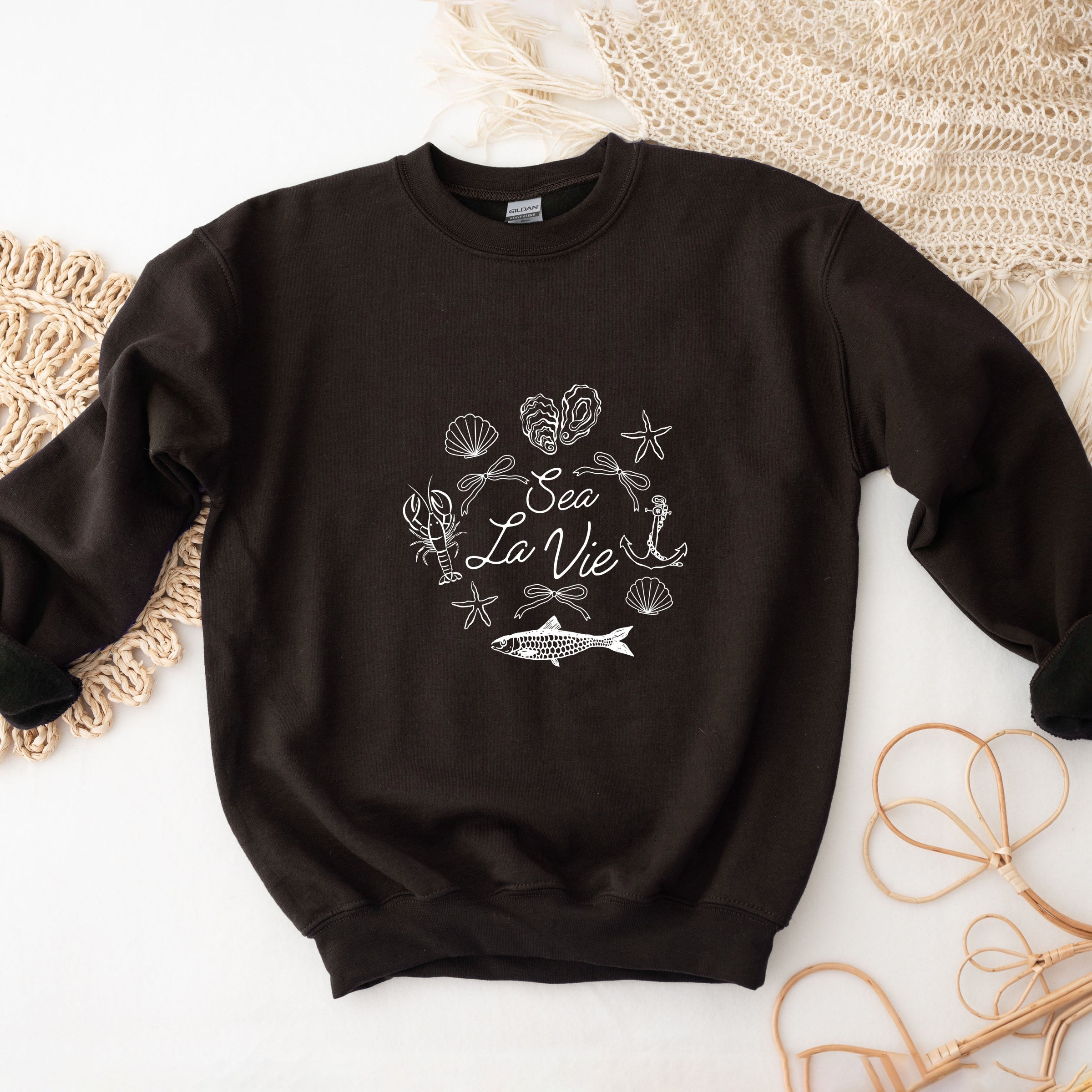 Sea La Vie Collage - Women's Graphic Sweatshirt