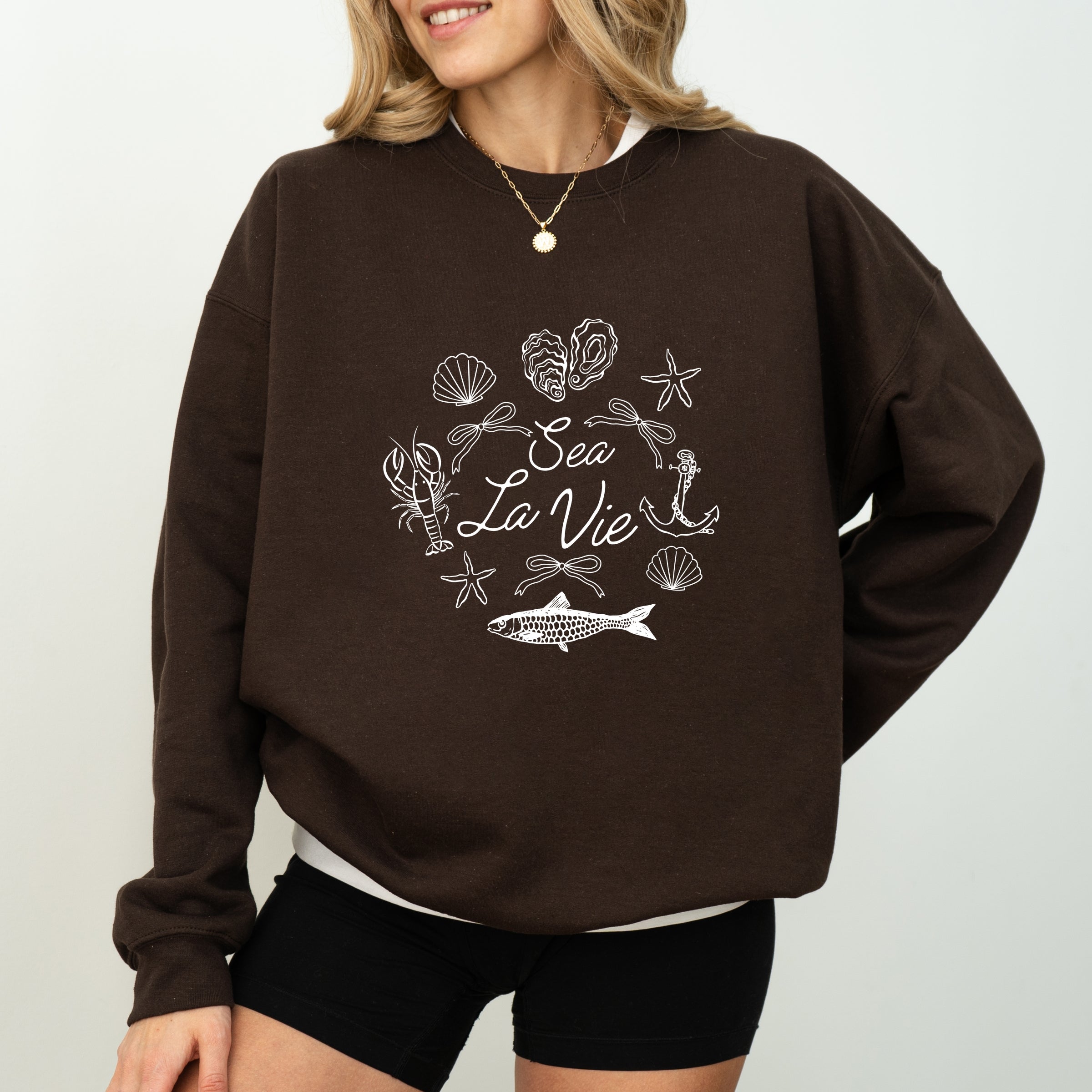 Sea La Vie Collage - Women's Graphic Sweatshirt