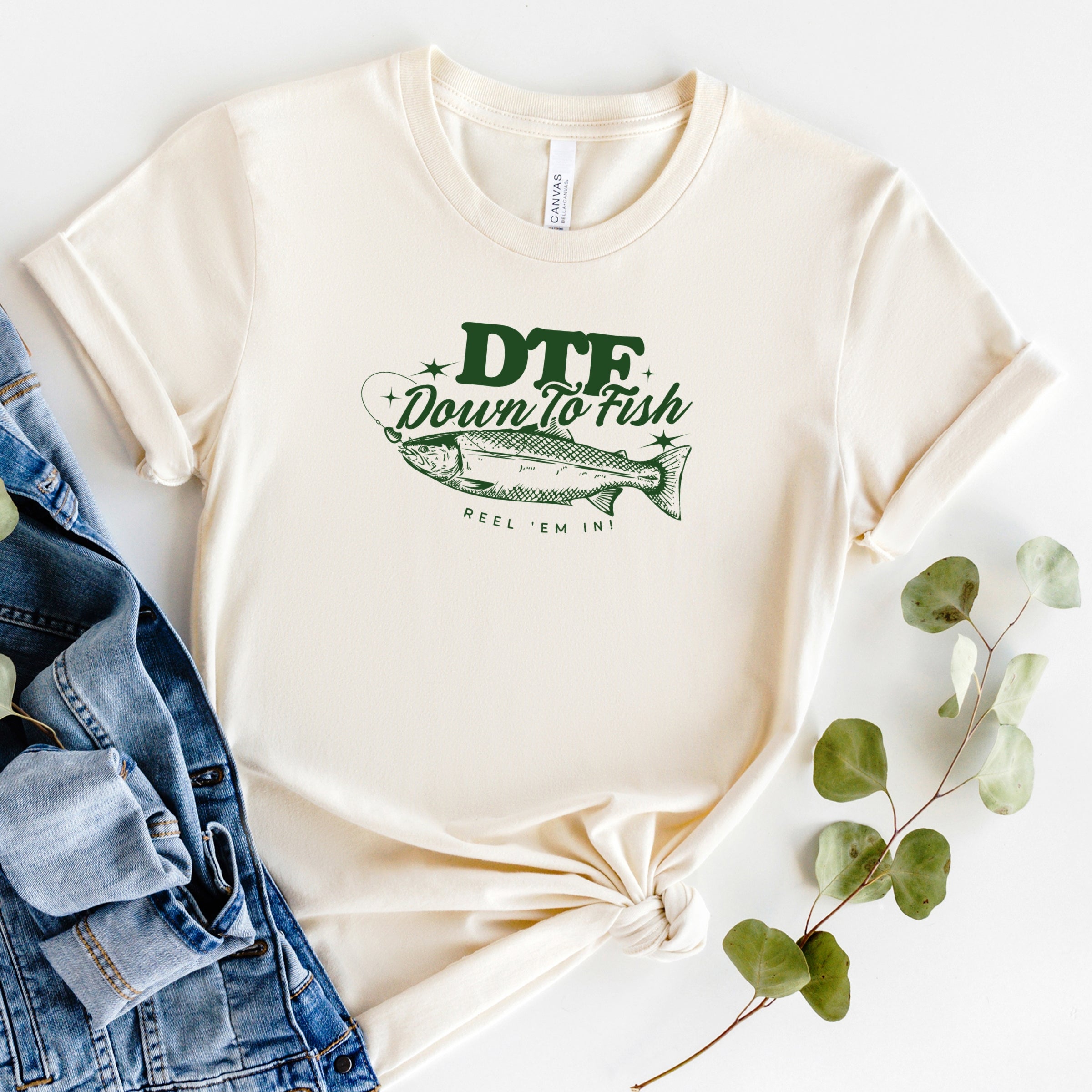 Down To Fish - Women's Short Sleeve Graphic T-Shirt