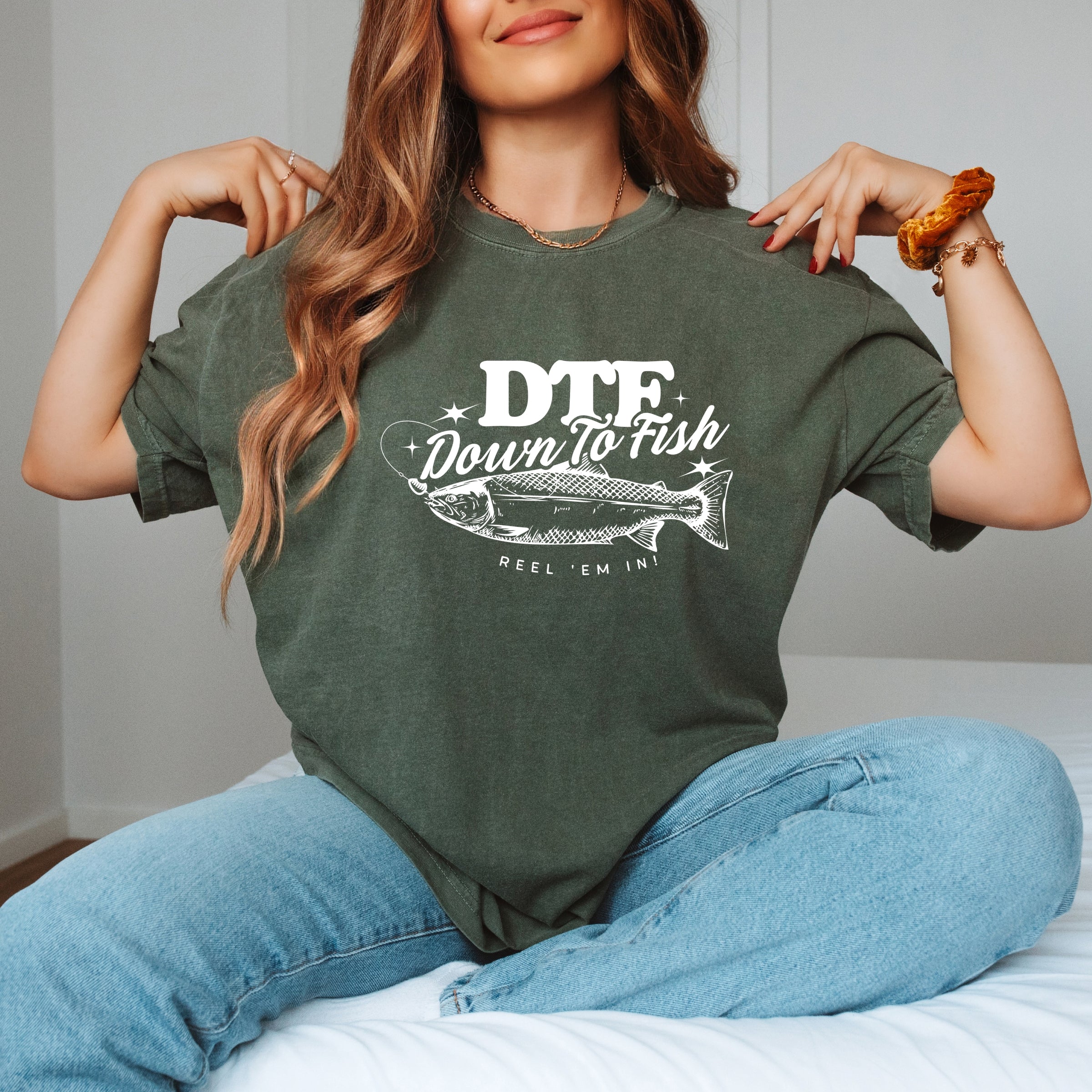 DTF Down To Fish - Women's Garment Dyed Graphic T-Shirt