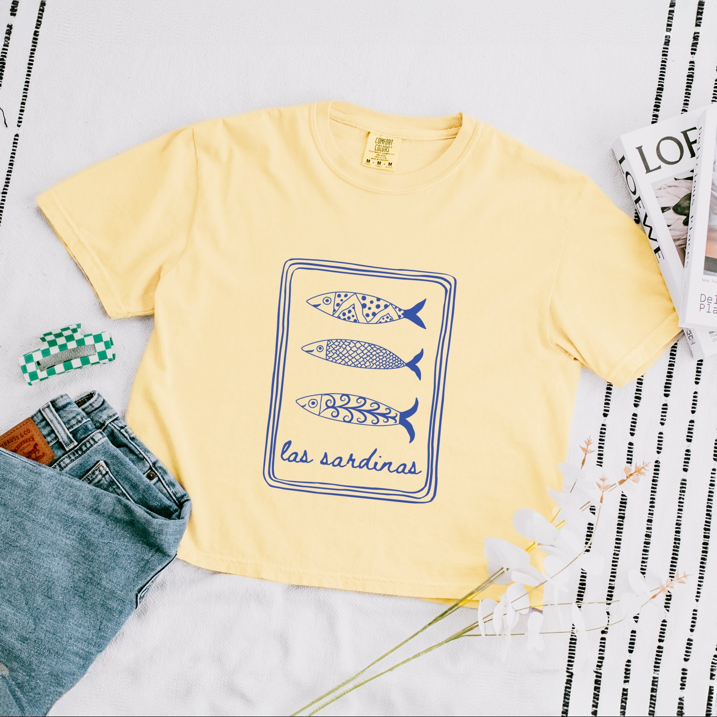 Las Sardinas - Women's Boxy Crop Top Graphic T-Shirt