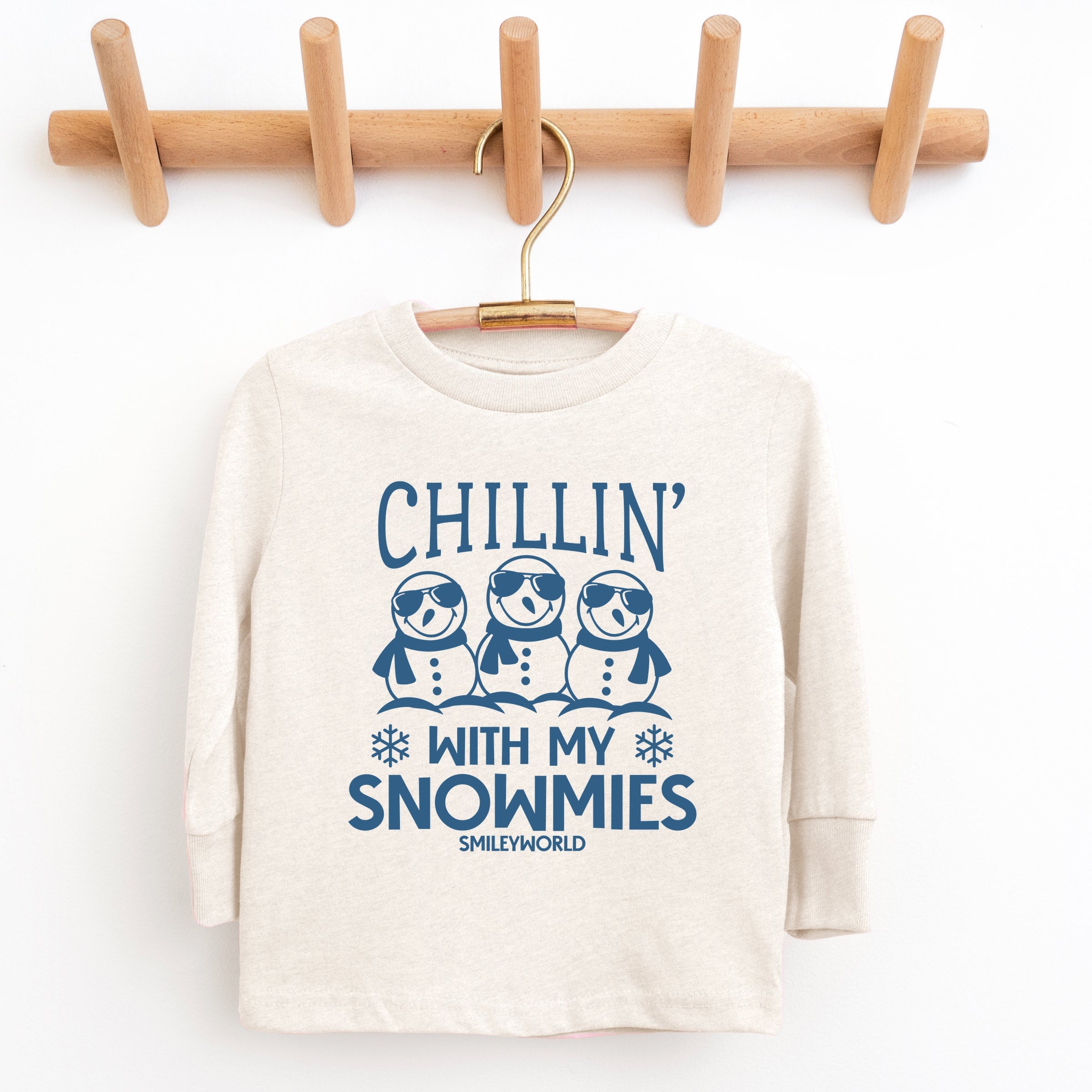 SmileyWorld Chillin' With My Snowmies - Youth Long Sleeve Graphic T-Shirt and Toddler Long Sleeve Graphic Tee