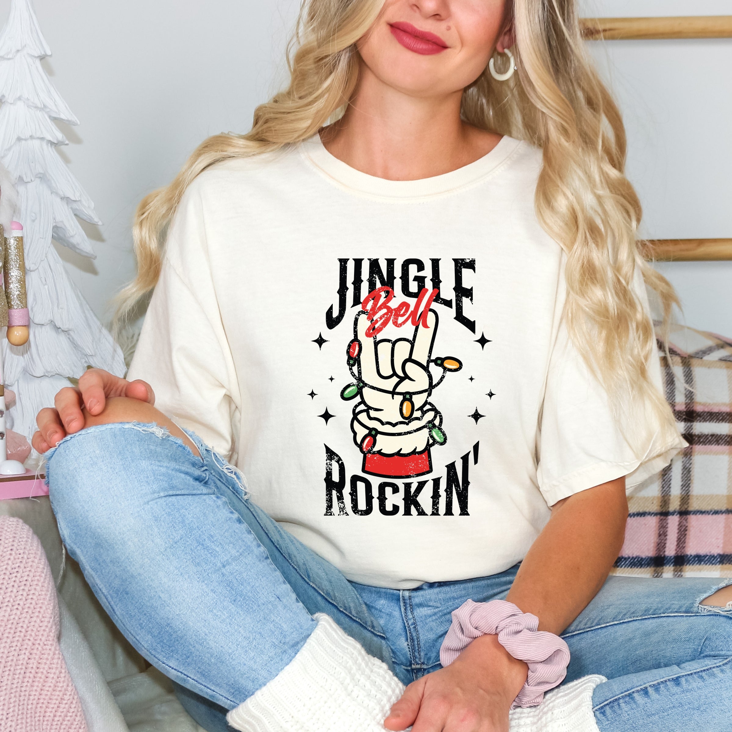 Jingle Bell Rockin' Santa Glove - Womens Garment Dyed Tee