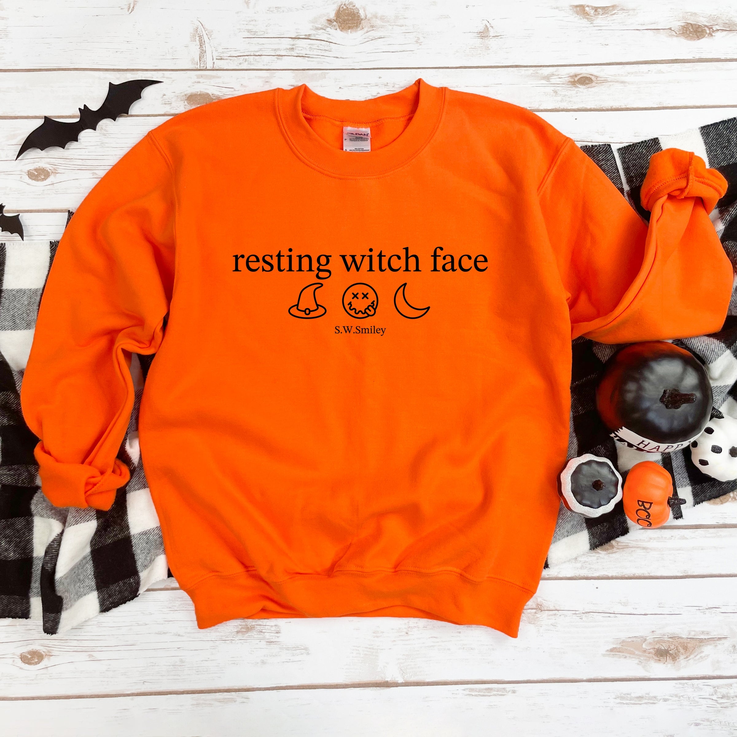 S.W.Smiley Resting Witch Face Typewriter - Women's Graphic Sweatshirt