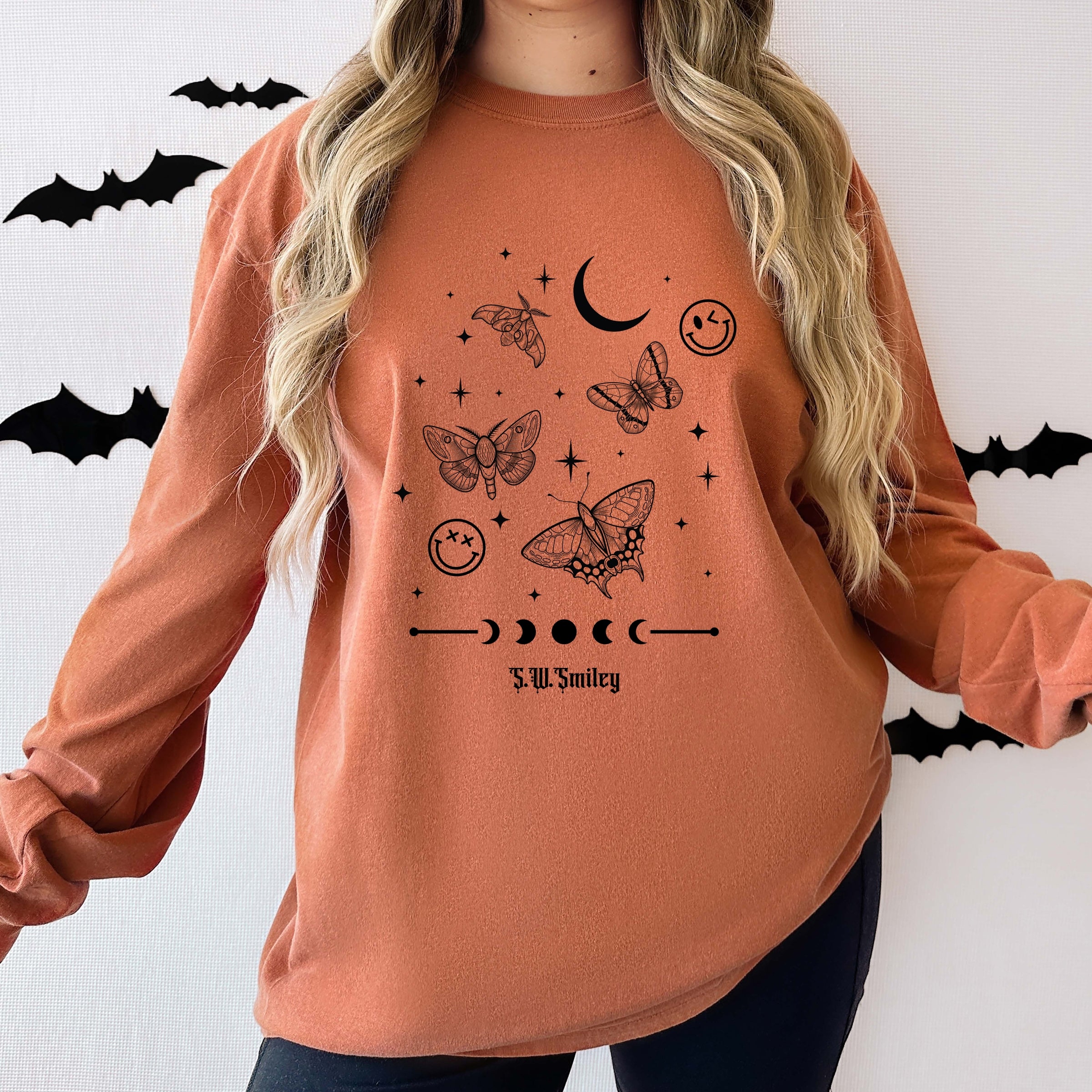 S.W.Smiley Witchy Moth - Women's Garment Dyed Long Sleeve Graphic T-Shirt