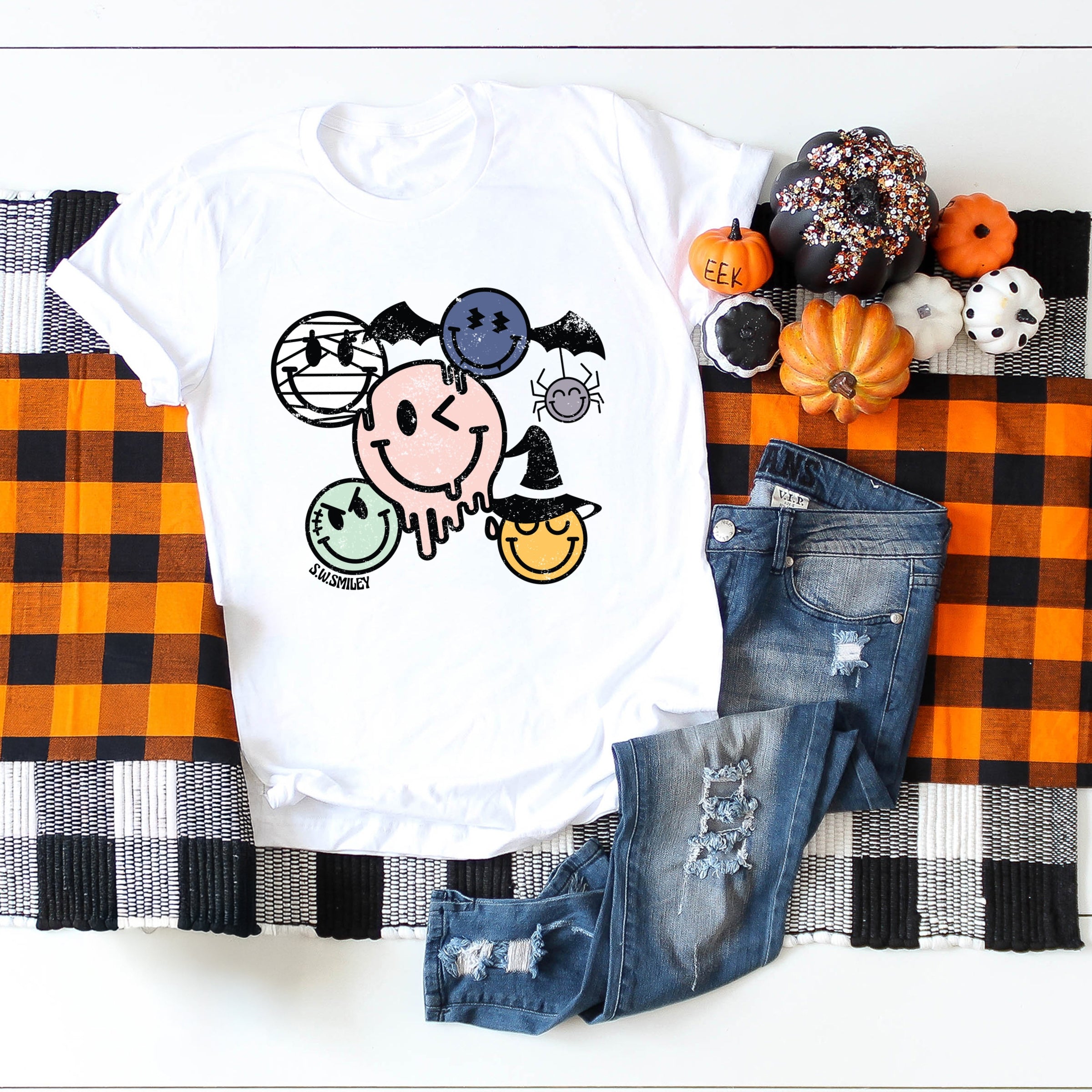 S.W.Smiley Halloween Smileys - Women's Short Sleeve Graphic T-Shirt