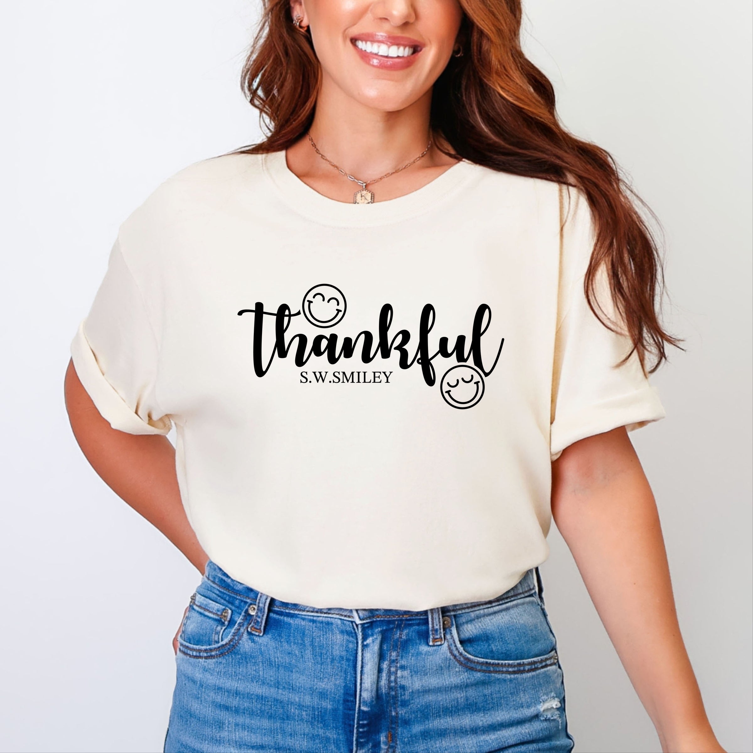 S.W.Smiley Thankful Cursive - Women's Garment Dyed Graphic T-Shirt
