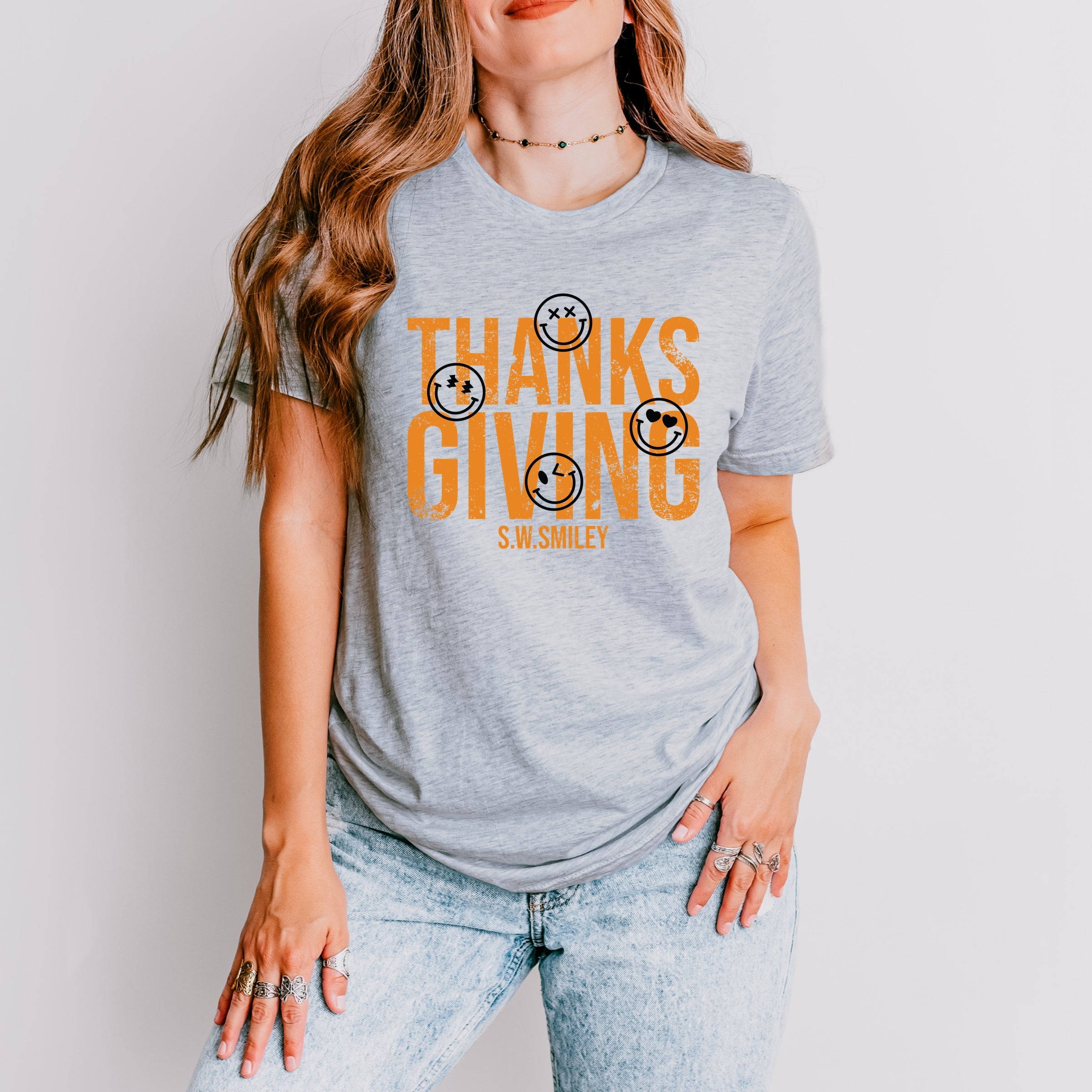 S.W.Smiley Thanksgiving Distressed - Women's Short Sleeve Graphic T-Shirt