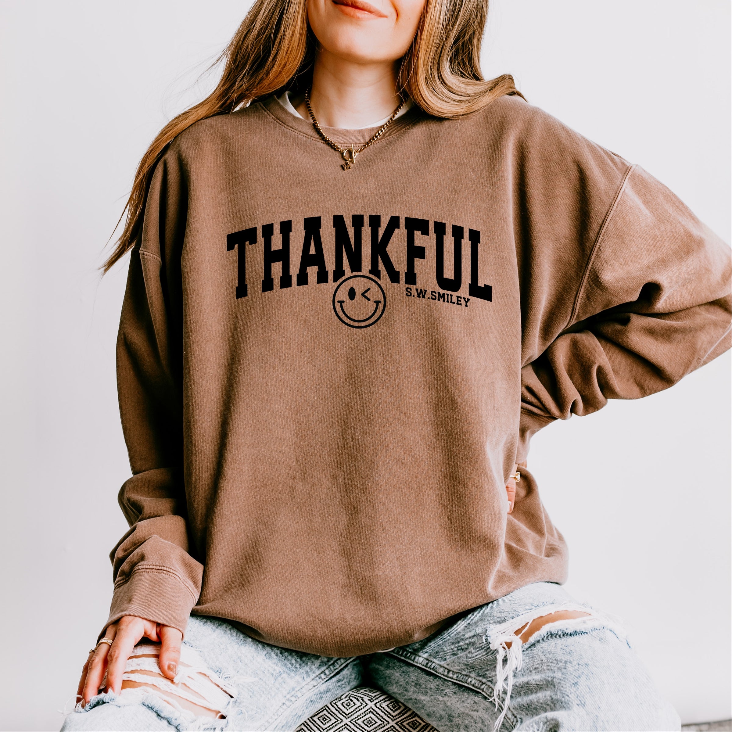 S.W.Smiley Thankful Varsity Arched - Women's Lightweight Garment Dyed Sweatshirt