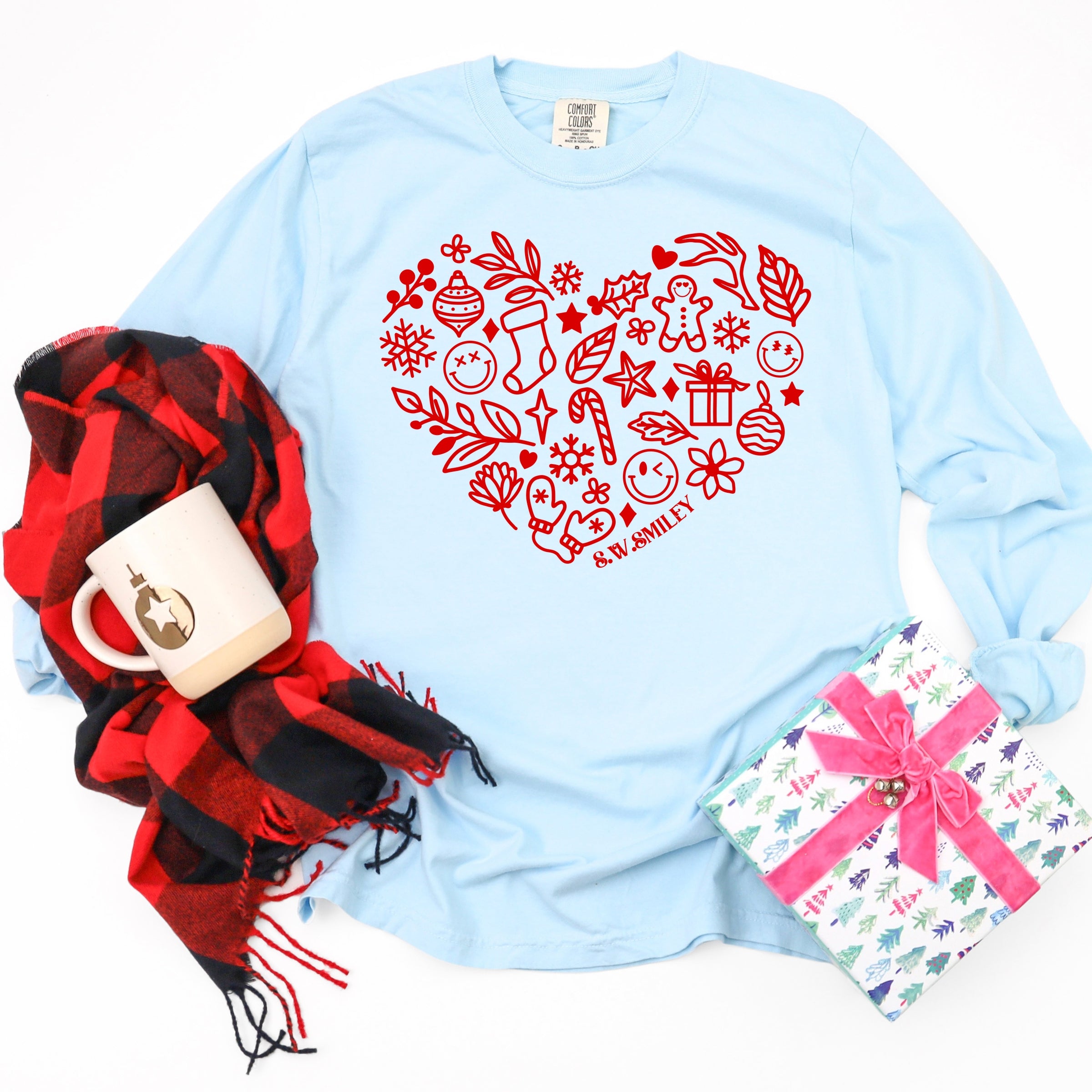 S.W.Smiley Christmas Outline Heart - Women's Garment Dyed Long Sleeve Graphic T-Shirt