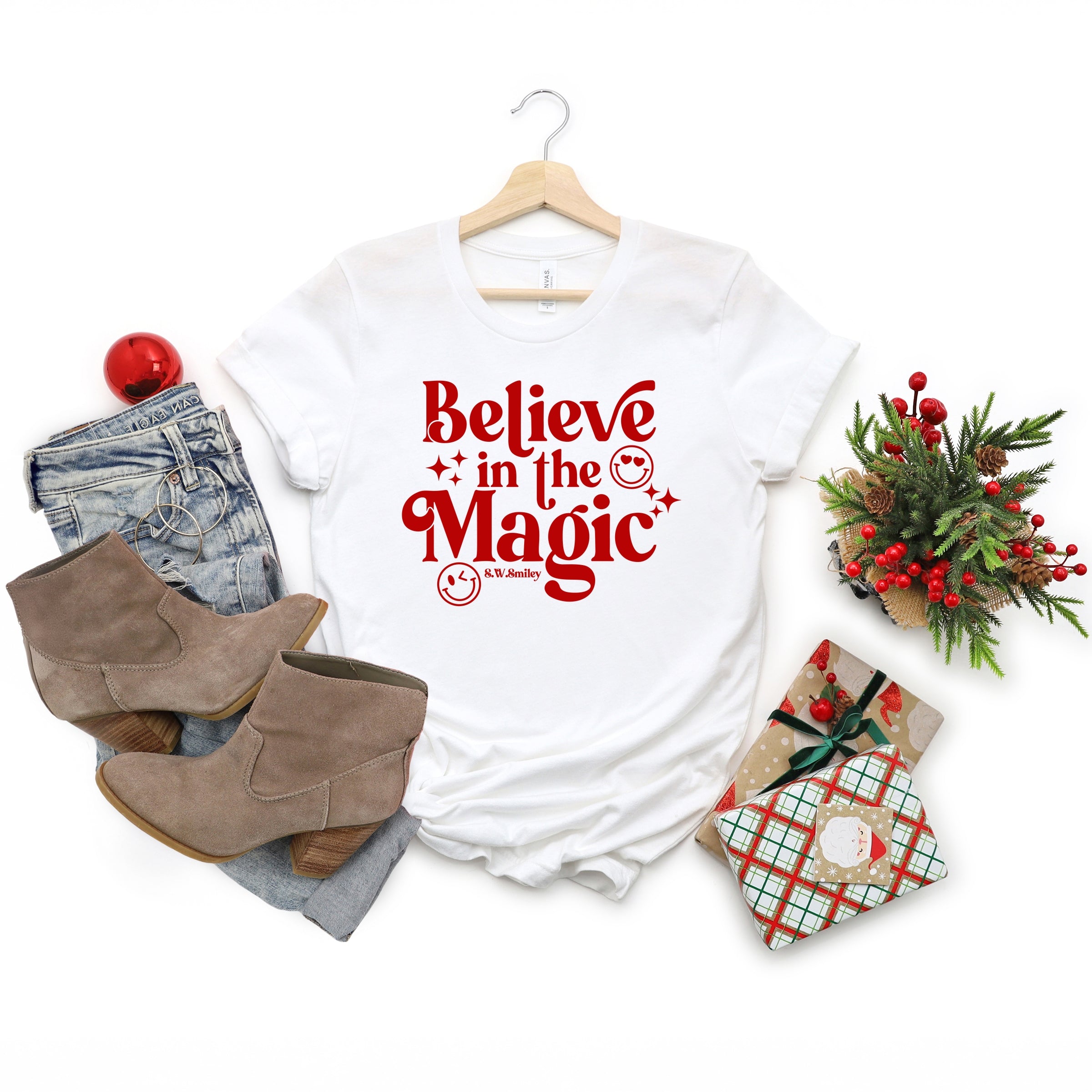 S.W.Smiley Believe in Magic Sparkle - Women's Short Sleeve Graphic T-Shirt