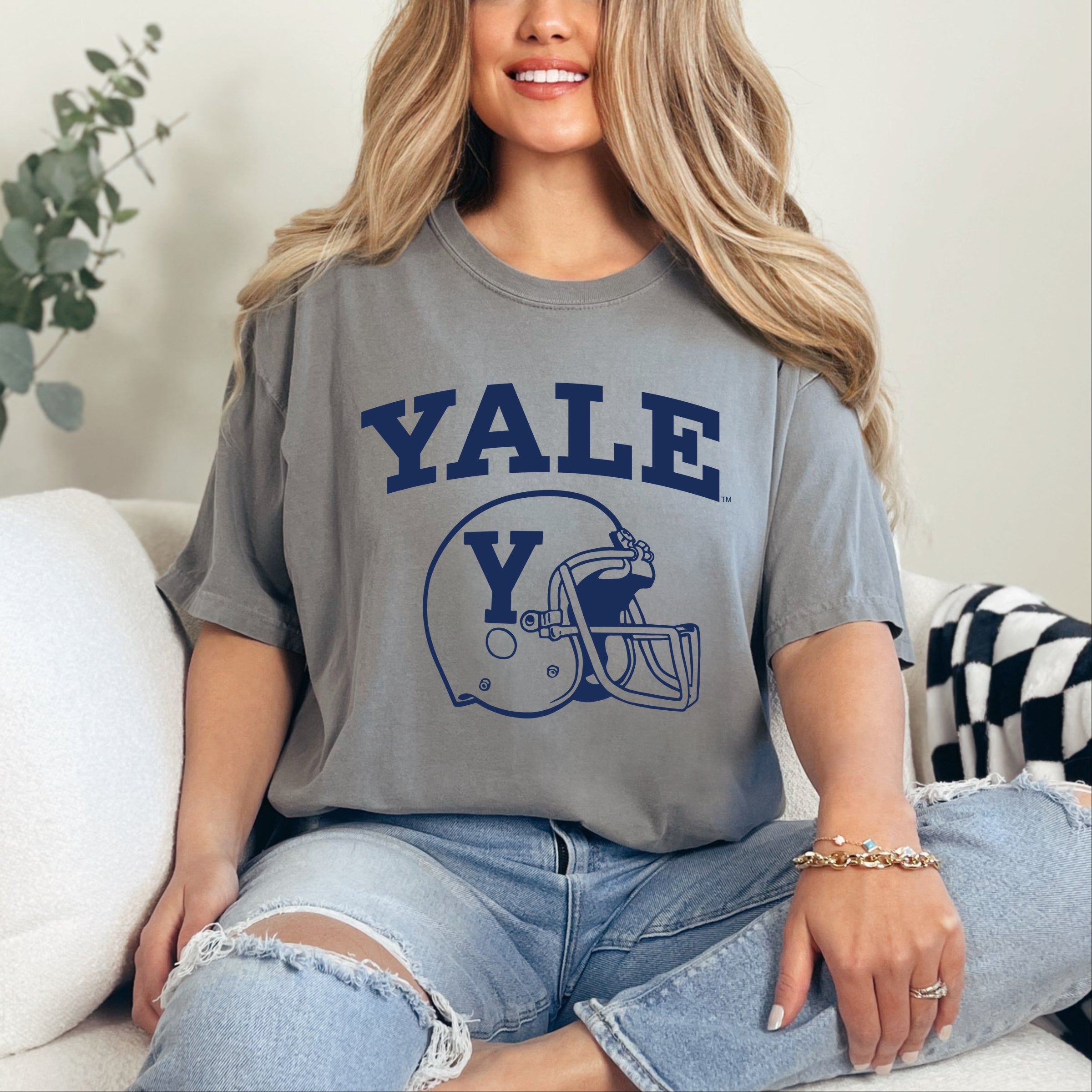 Yale Football Helmet - Women's Garment Dyed Graphic T-Shirt