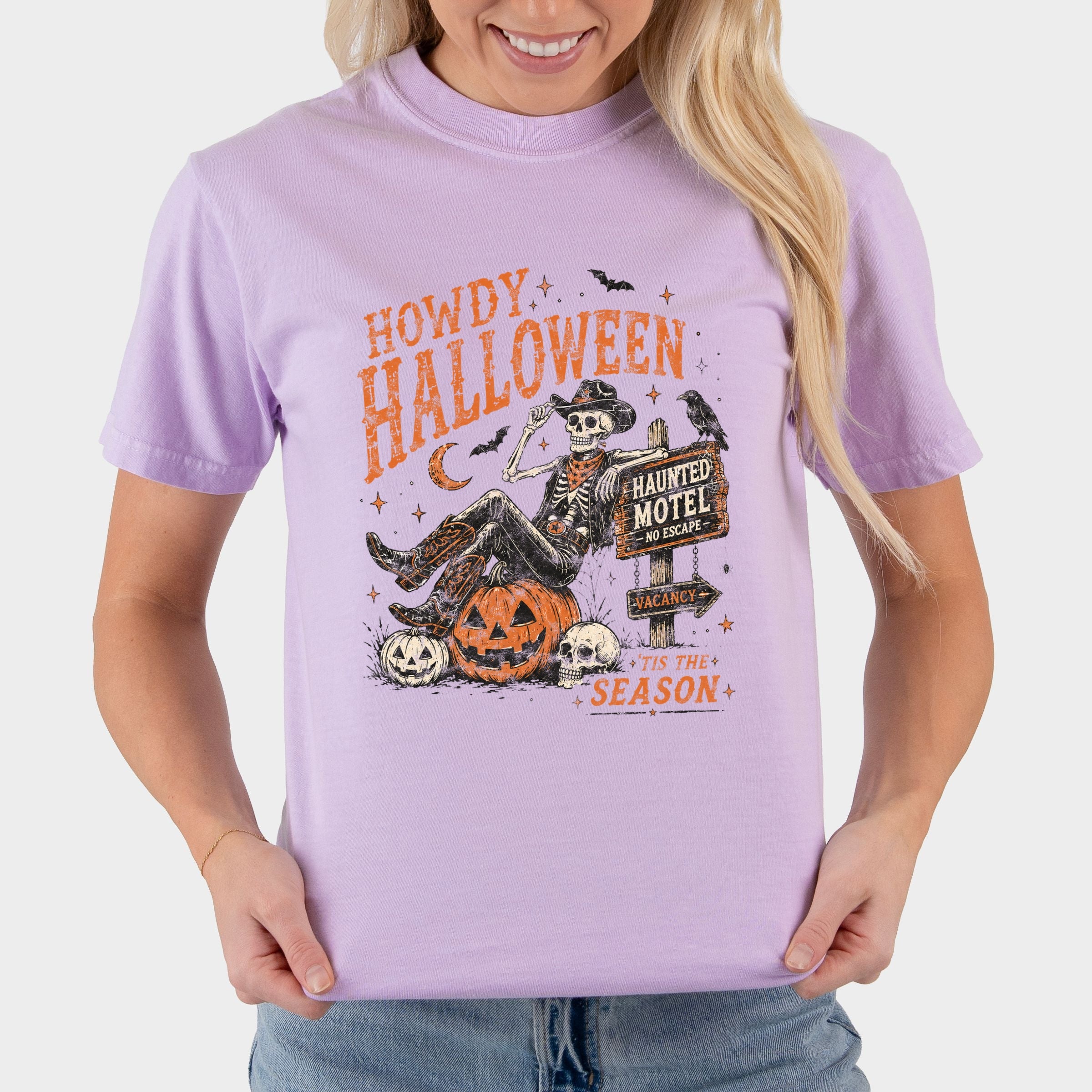 Howdy Halloween Skeleton - Women's Garment Dyed Graphic T-Shirt