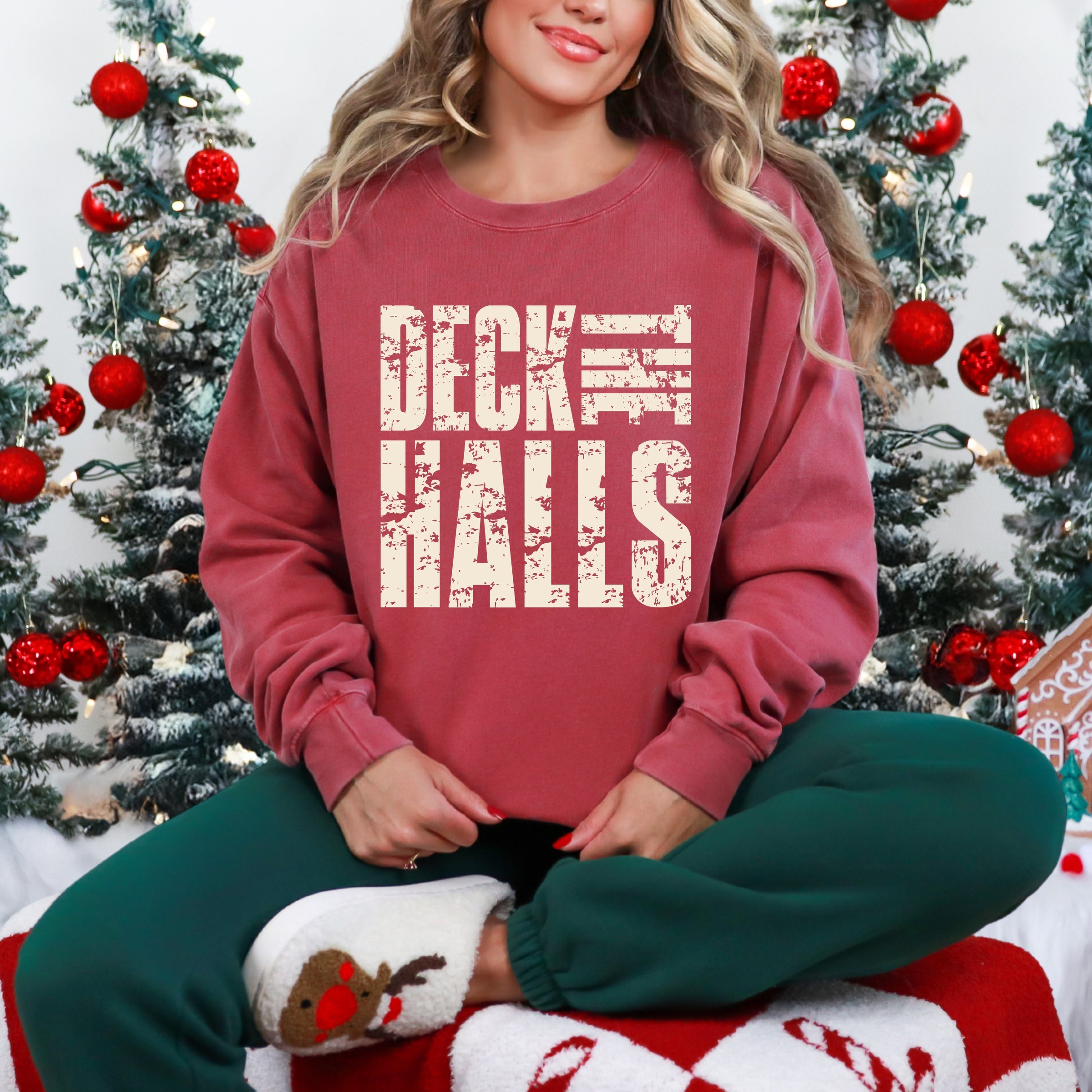 Deck the Halls Block Distressed - Women's Garment Dyed Graphic Sweatshirt