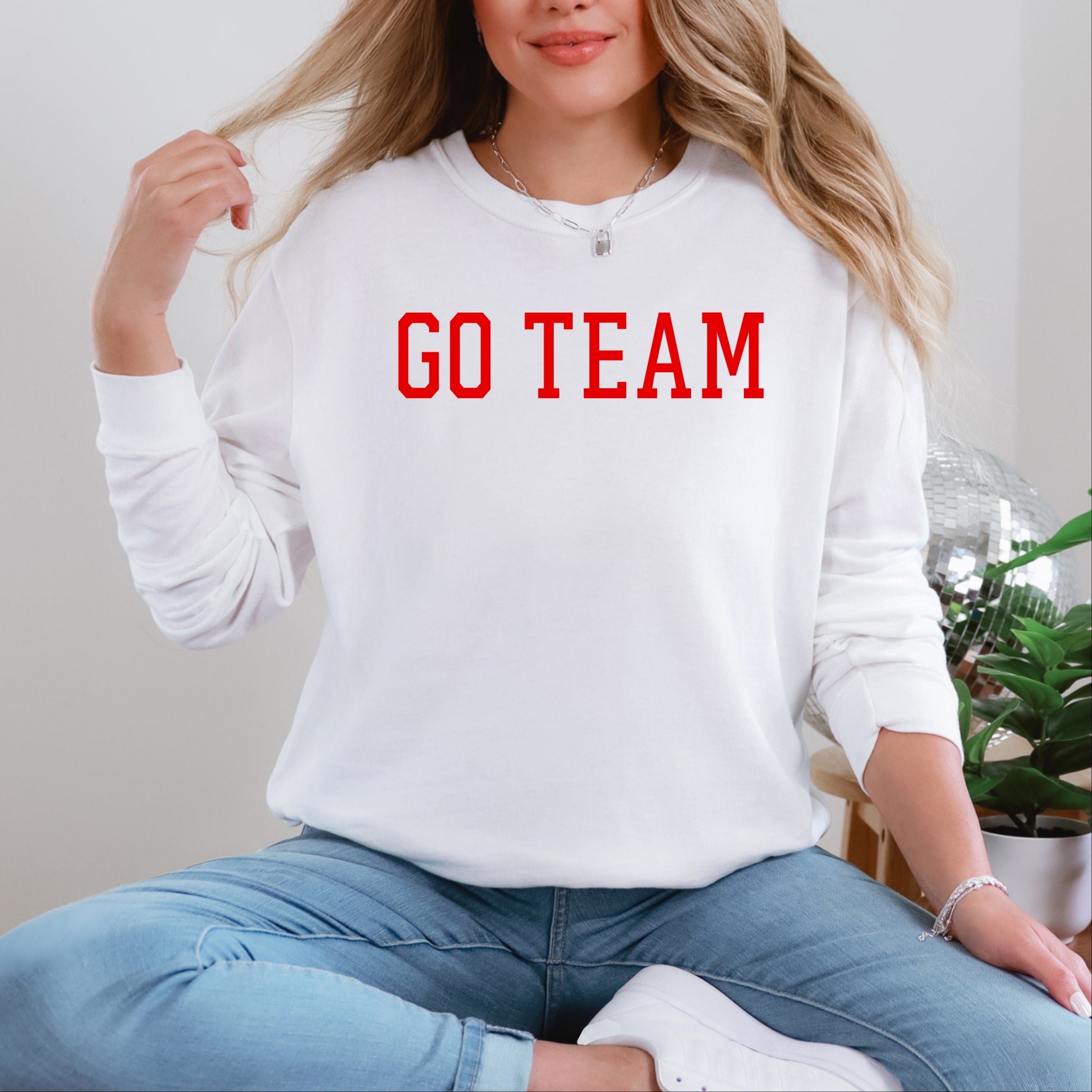 27103RED_F-GDLS White