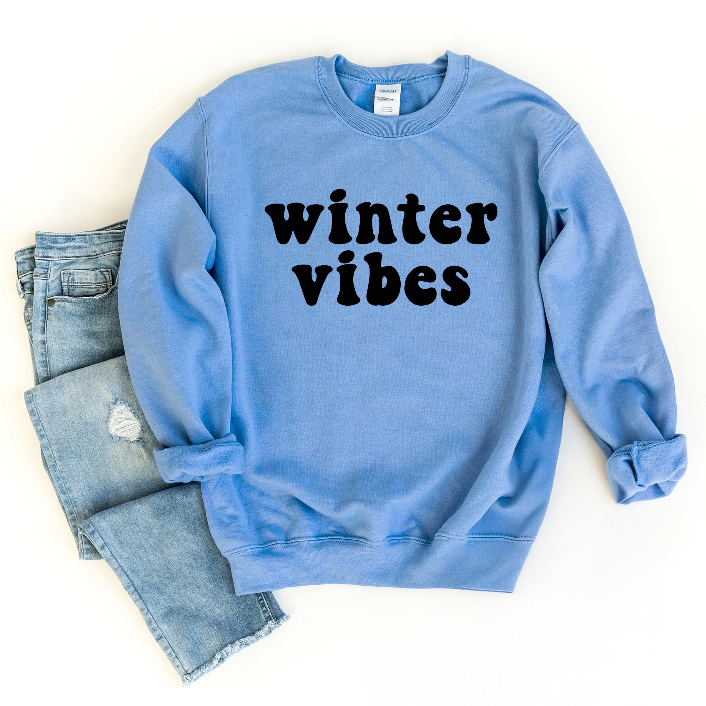 Retro Winter Vibes - Women's Graphic Sweatshirt