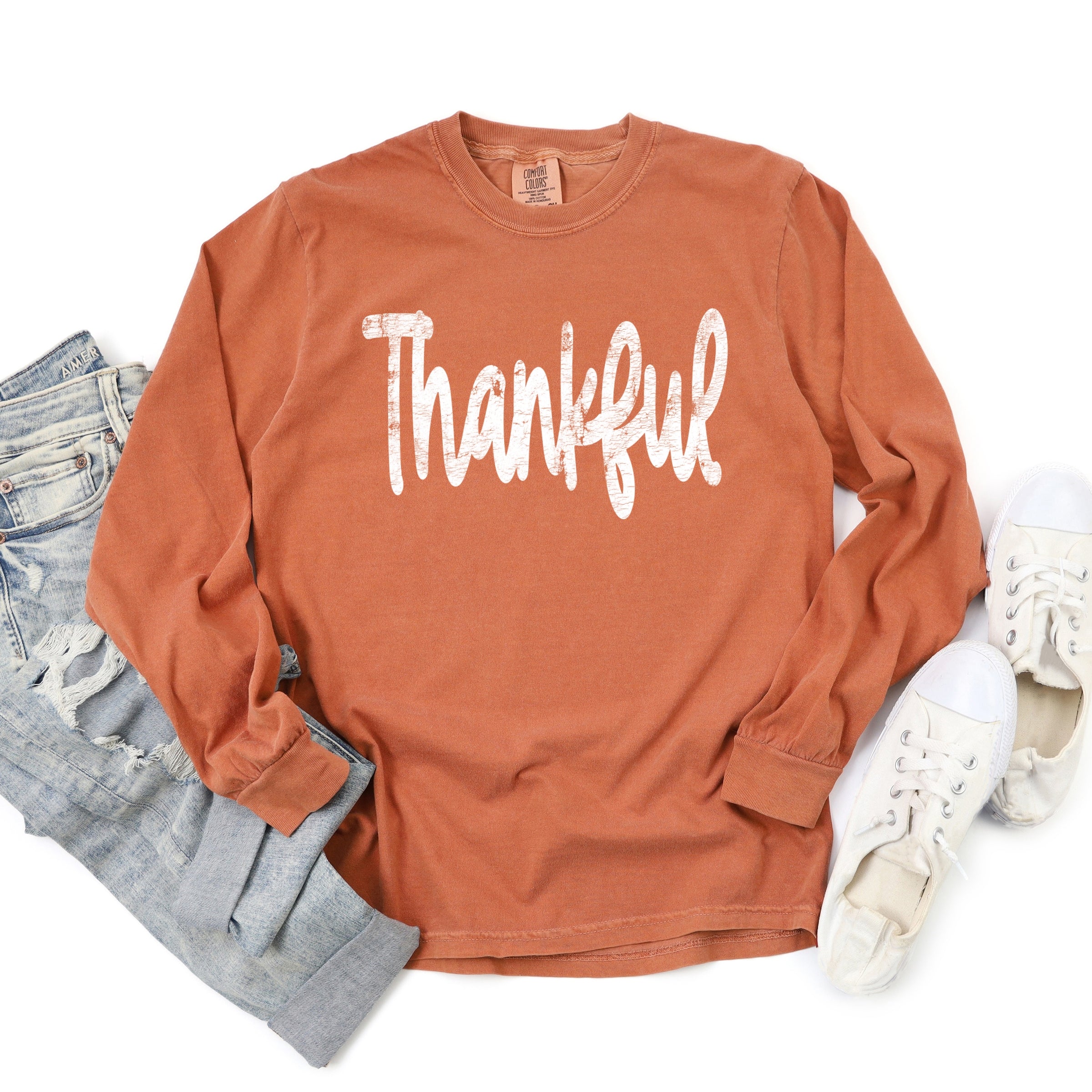 Thankful Cursive Distressed - Women's Garment Dyed Long Sleeve Graphic T-Shirt