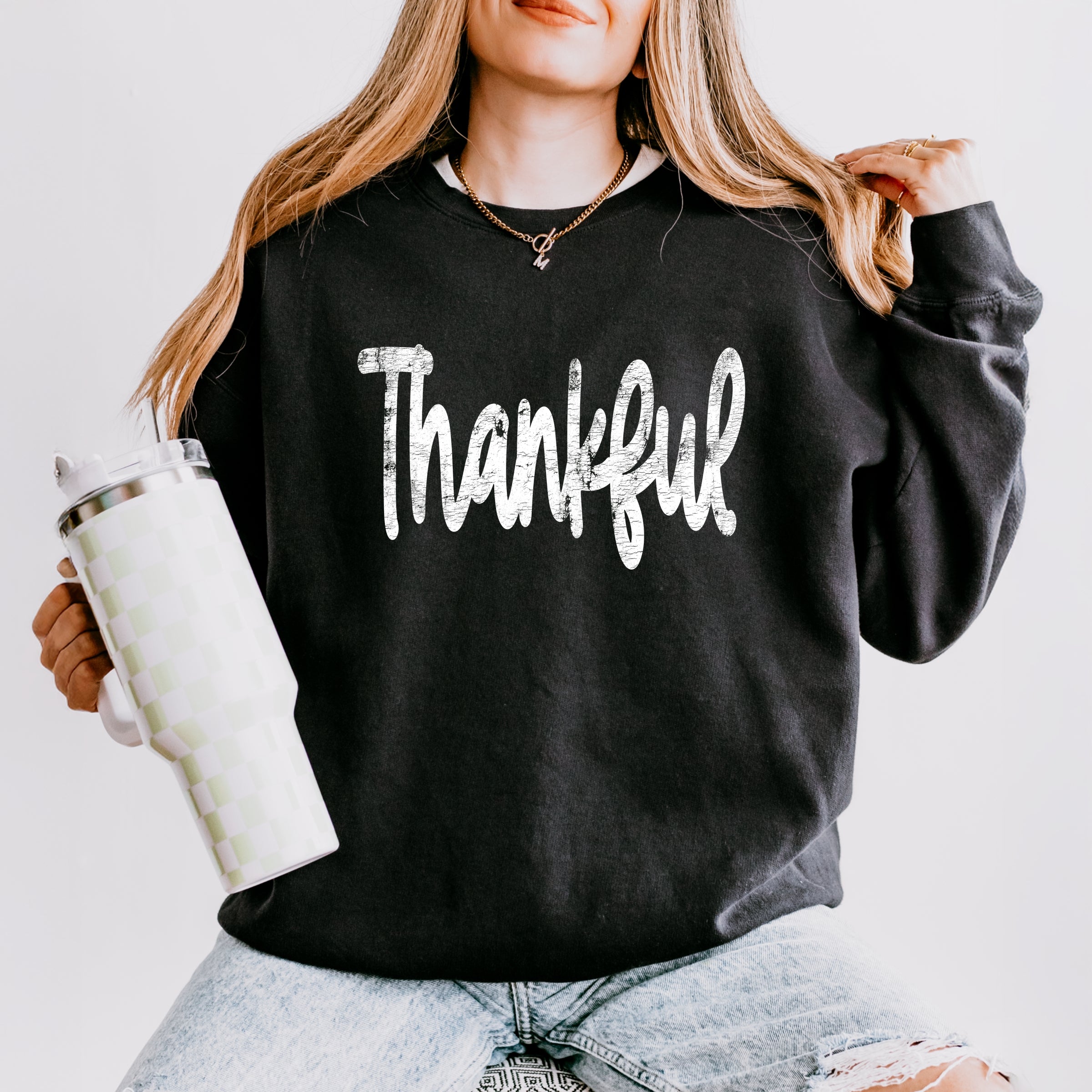 Thankful Cursive Distressed - Women's Lightweight Garment Dyed Sweatshirt