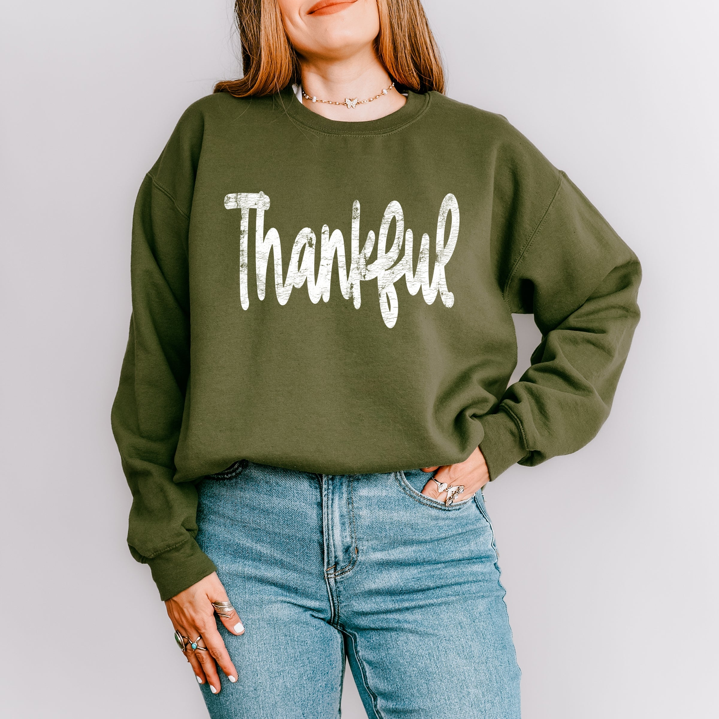 Thankful Cursive Distressed - Women's Graphic Sweatshirt