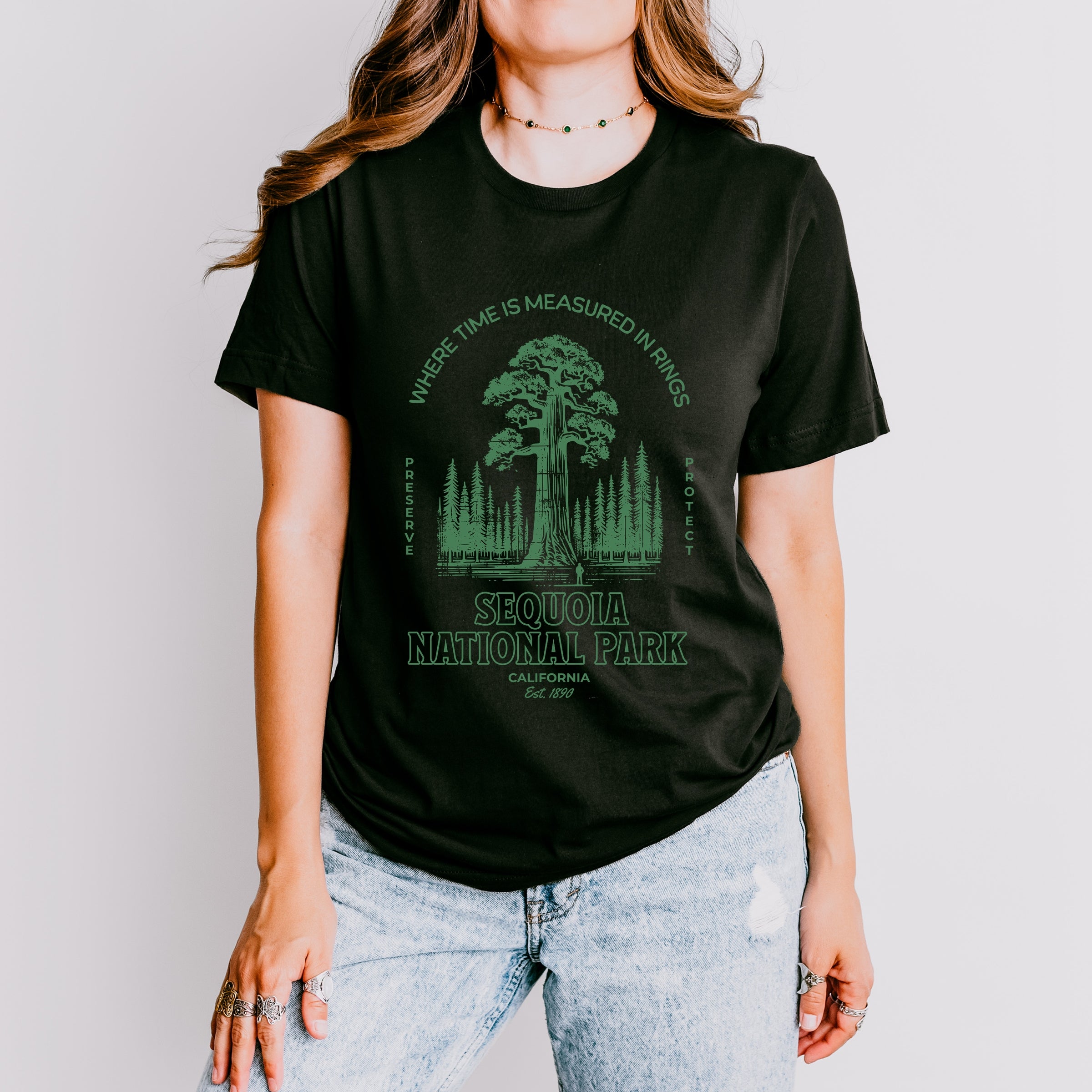 Sequoia National Park EST. 1890 - Womens Short Sleeve Graphic T-Shirt