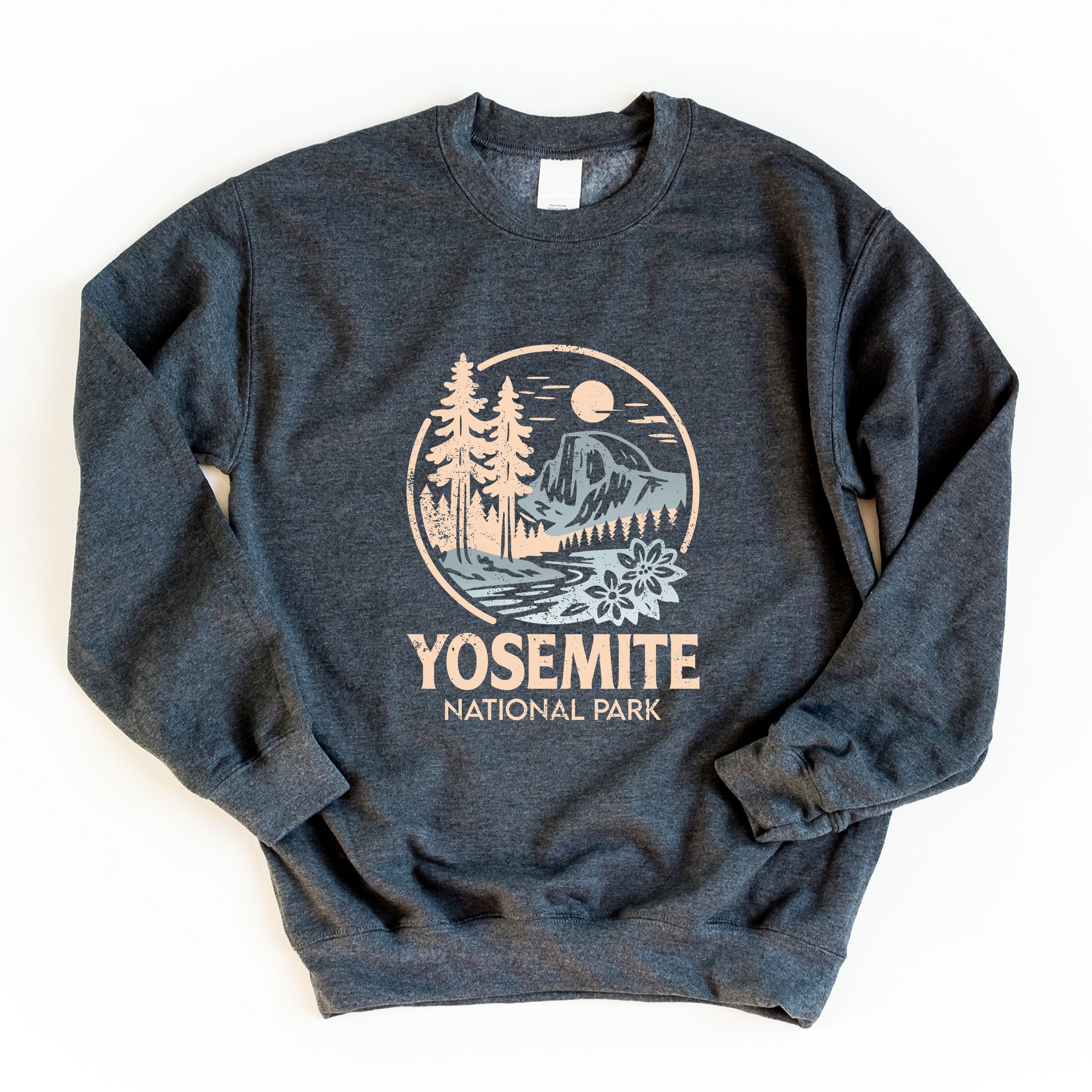 Yosemite National Park Two-Toned Circle - Women's Graphic Sweatshirt