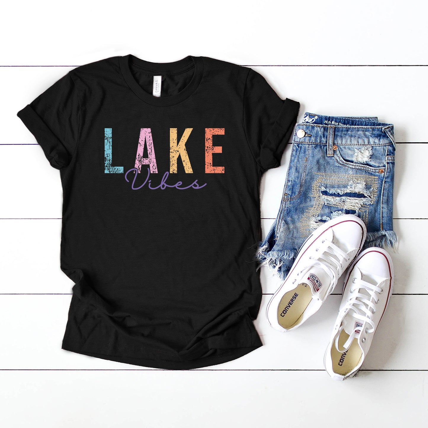 Lake Vibes Cursive | Short Sleeve Graphic Tee