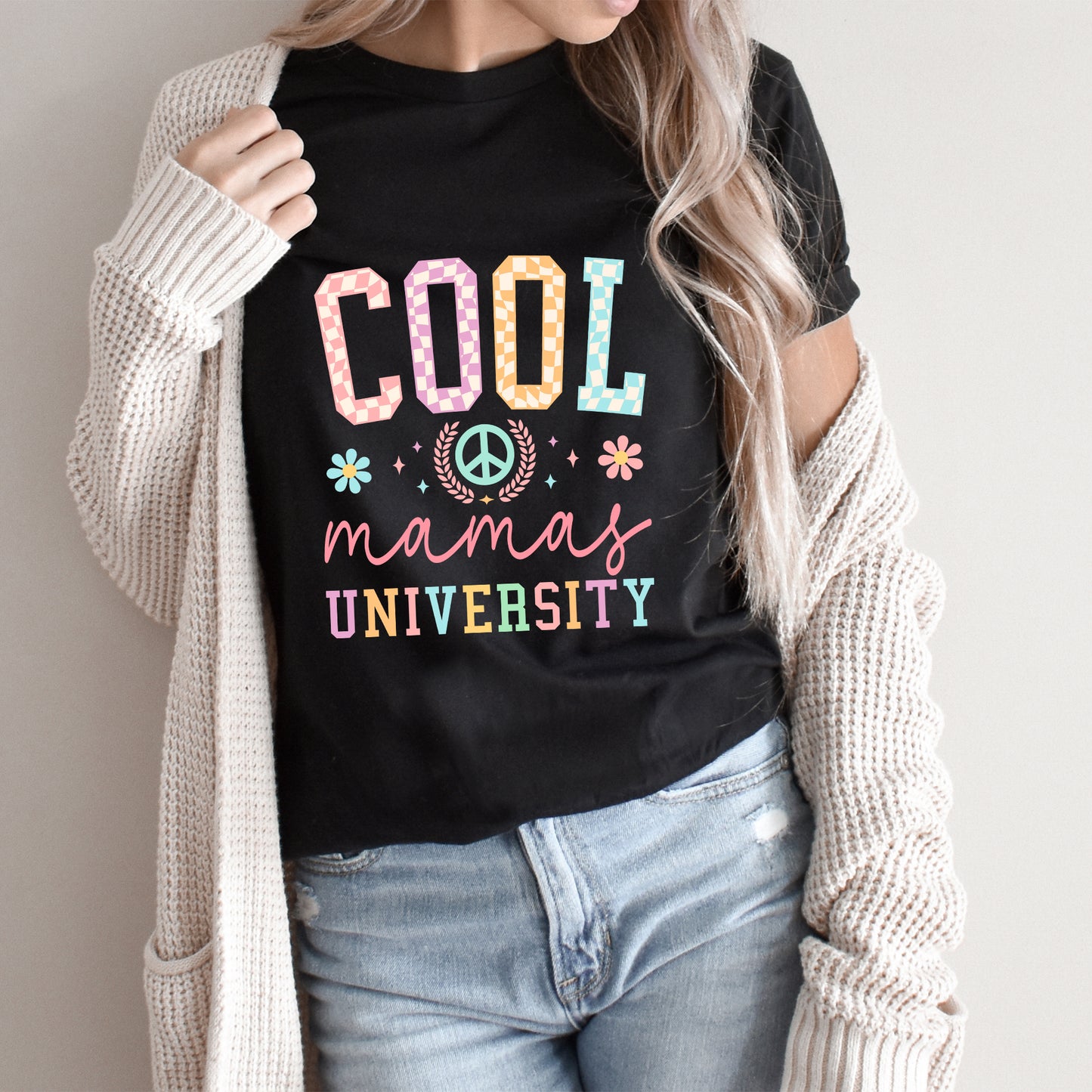Cool Mamas University | Short Sleeve Graphic Tee