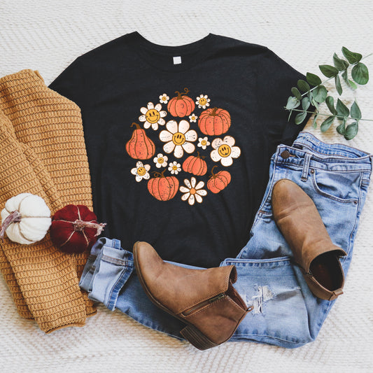 Circle Pumpkin Flowers | Short Sleeve Crew Neck