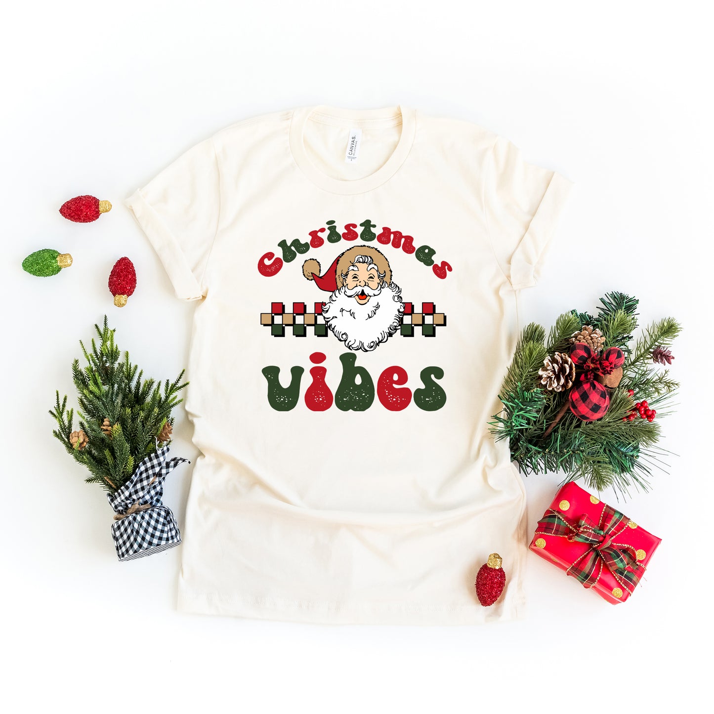 Christmas Vibes Checkered | Short Sleeve Crew Neck