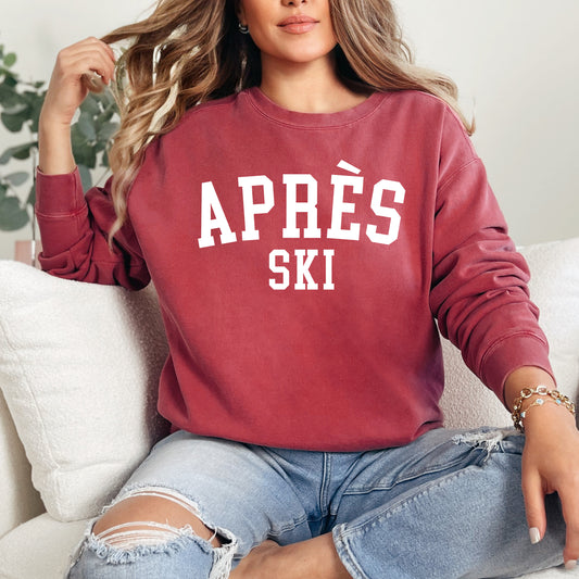 Apres Ski University | Garment Dyed Sweatshirt