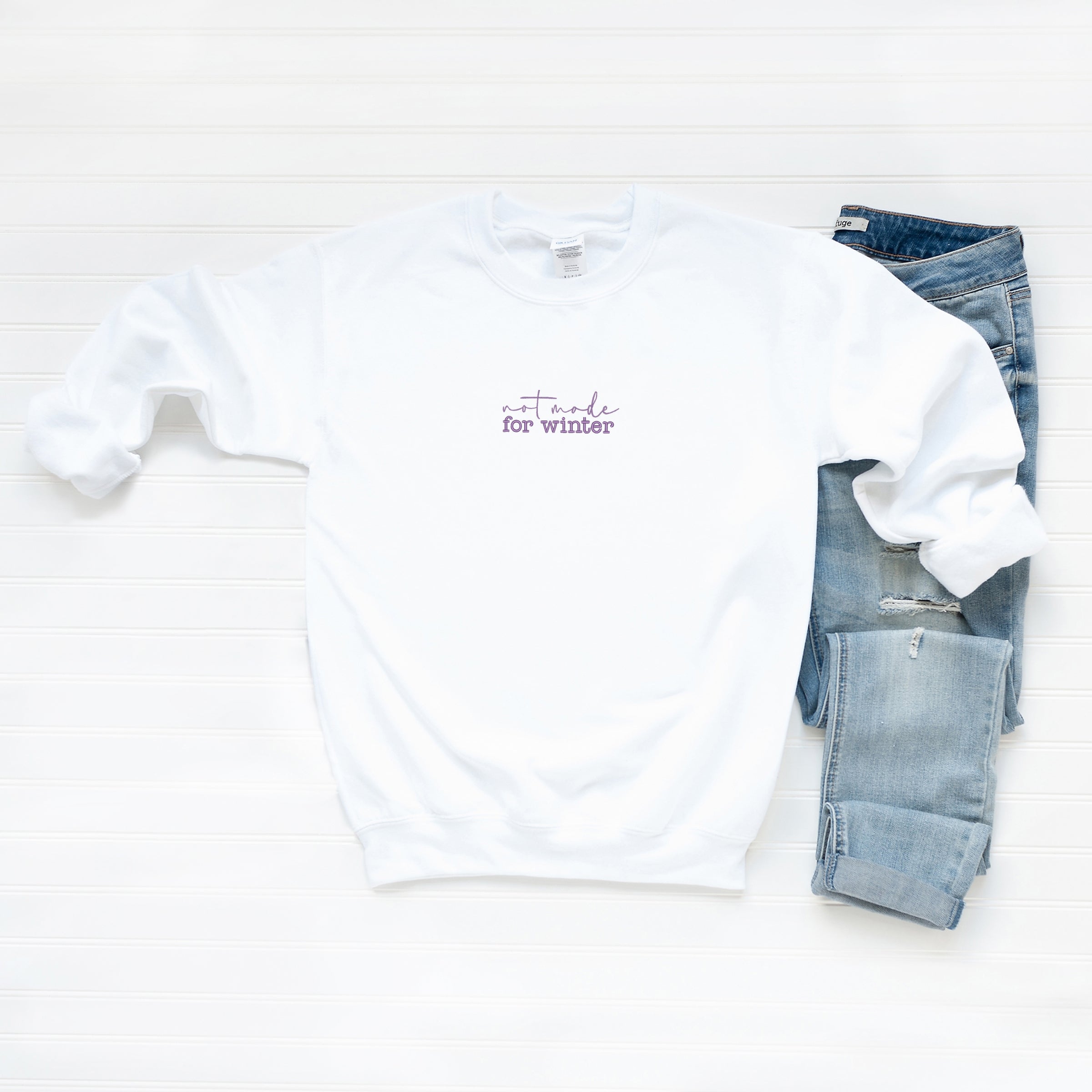 EMB3006PUR_CC-SWT White